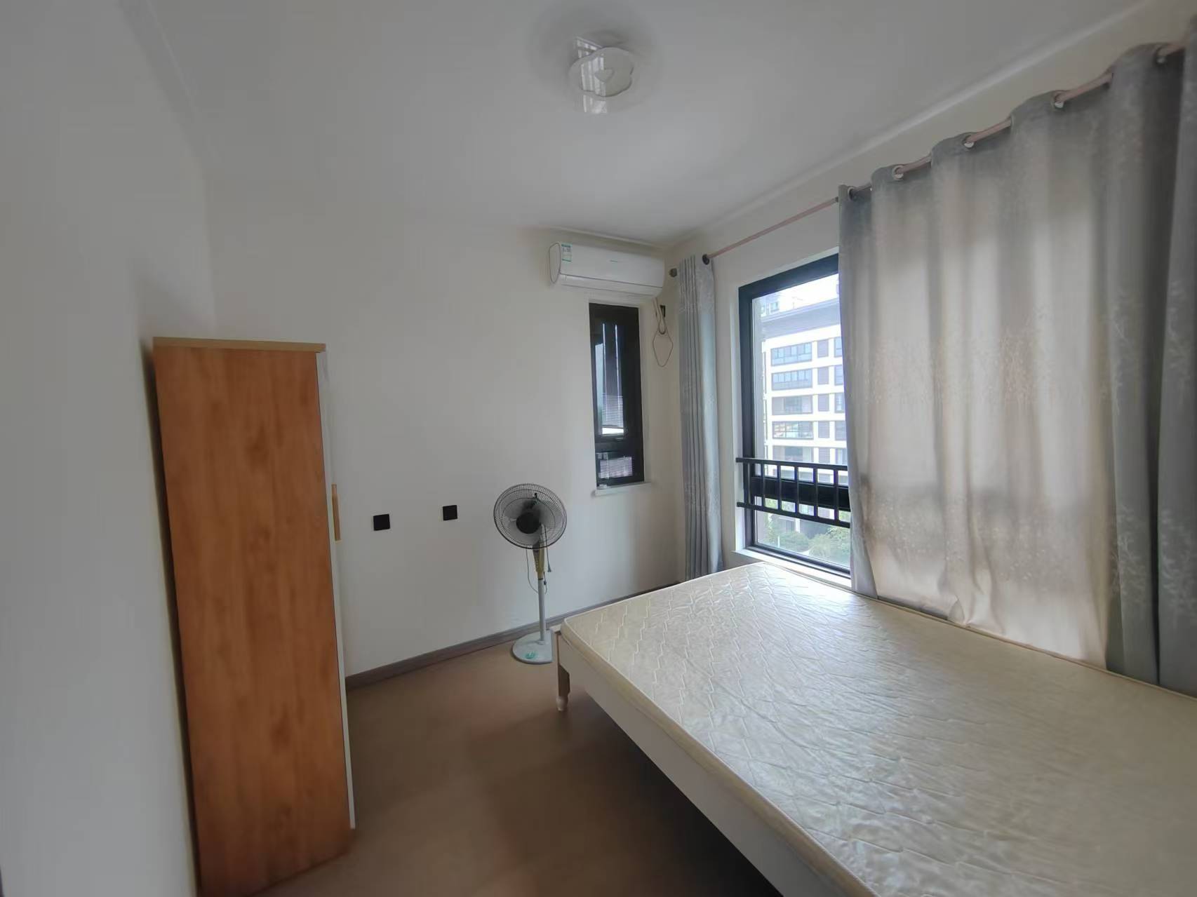 湖山源著 3室2厅2卫 124m&sup2;