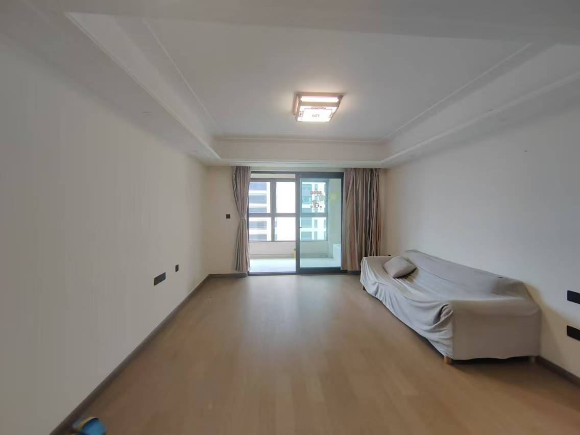 湖山源著 3室2厅2卫 124m&sup2;