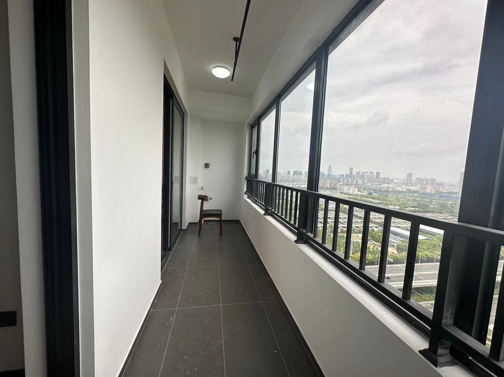 滨江道江园 3室2厅1卫 104m&sup2;