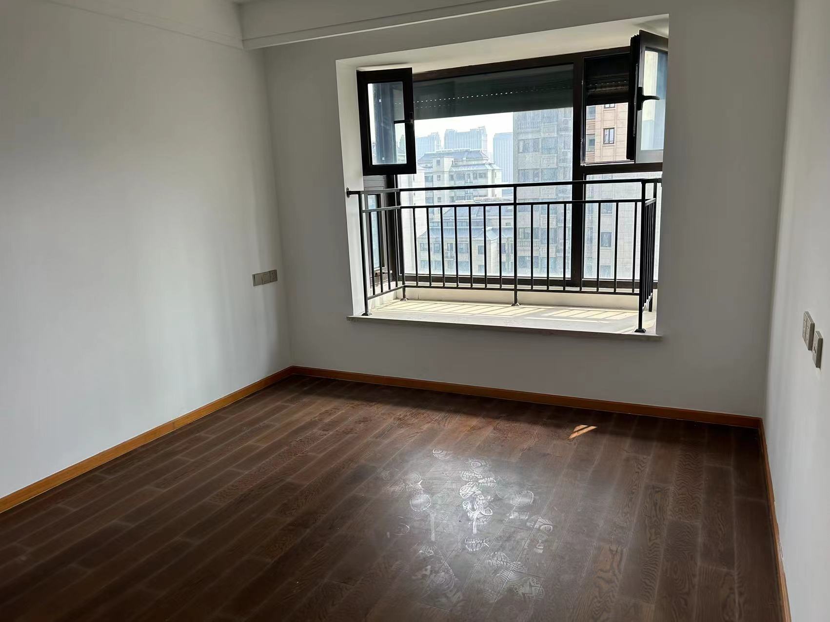 中南熙悦(南通经济技术开发区) 3室2厅2卫 117m&sup2;