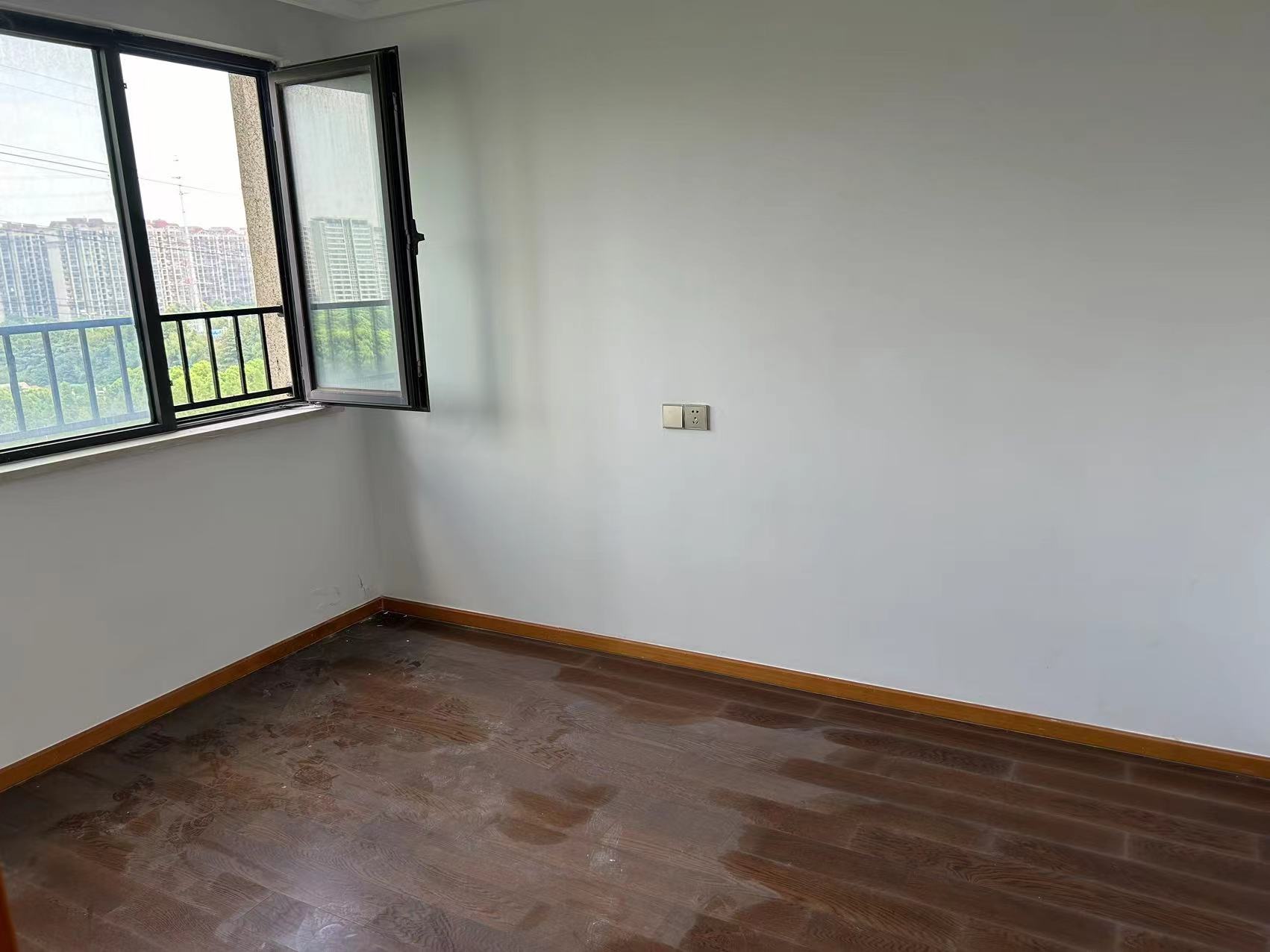 中南熙悦(南通经济技术开发区) 3室2厅2卫 117m&sup2;
