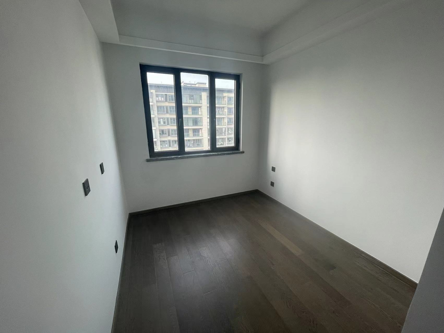 都会沁园 4室2厅2卫 149.9m&sup2;