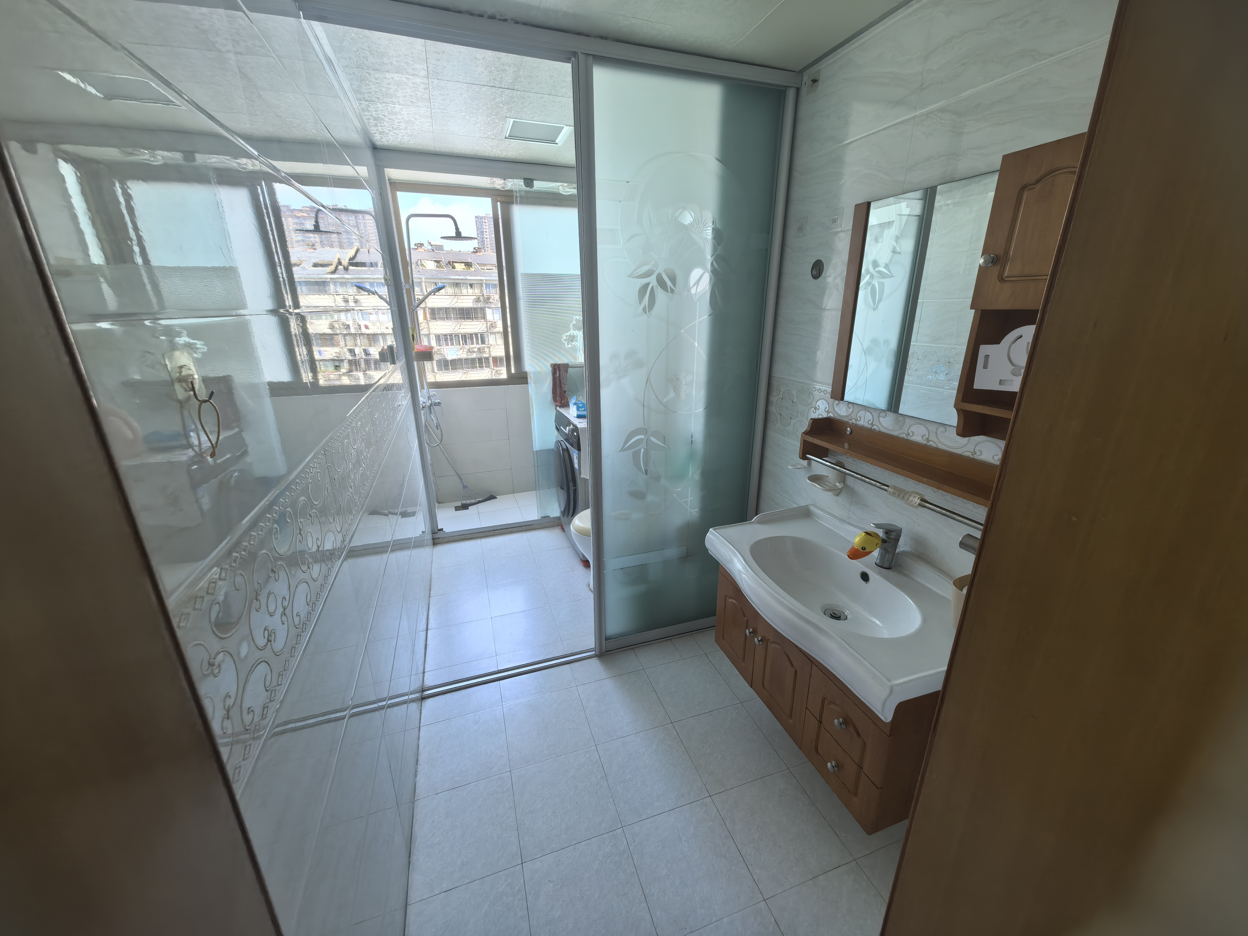 北郭东村北区 4室1厅2卫 75m&sup2;