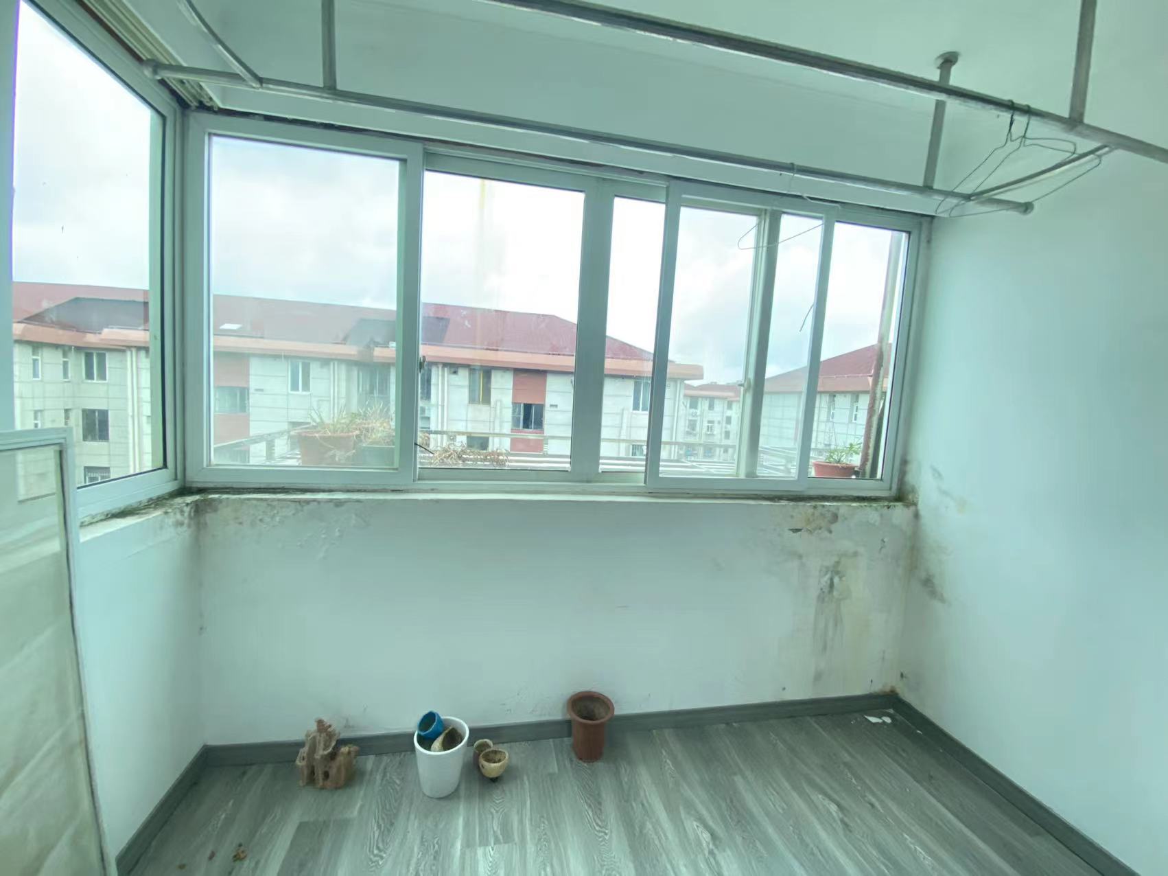 光明西村 2室1厅1卫 66m&sup2;