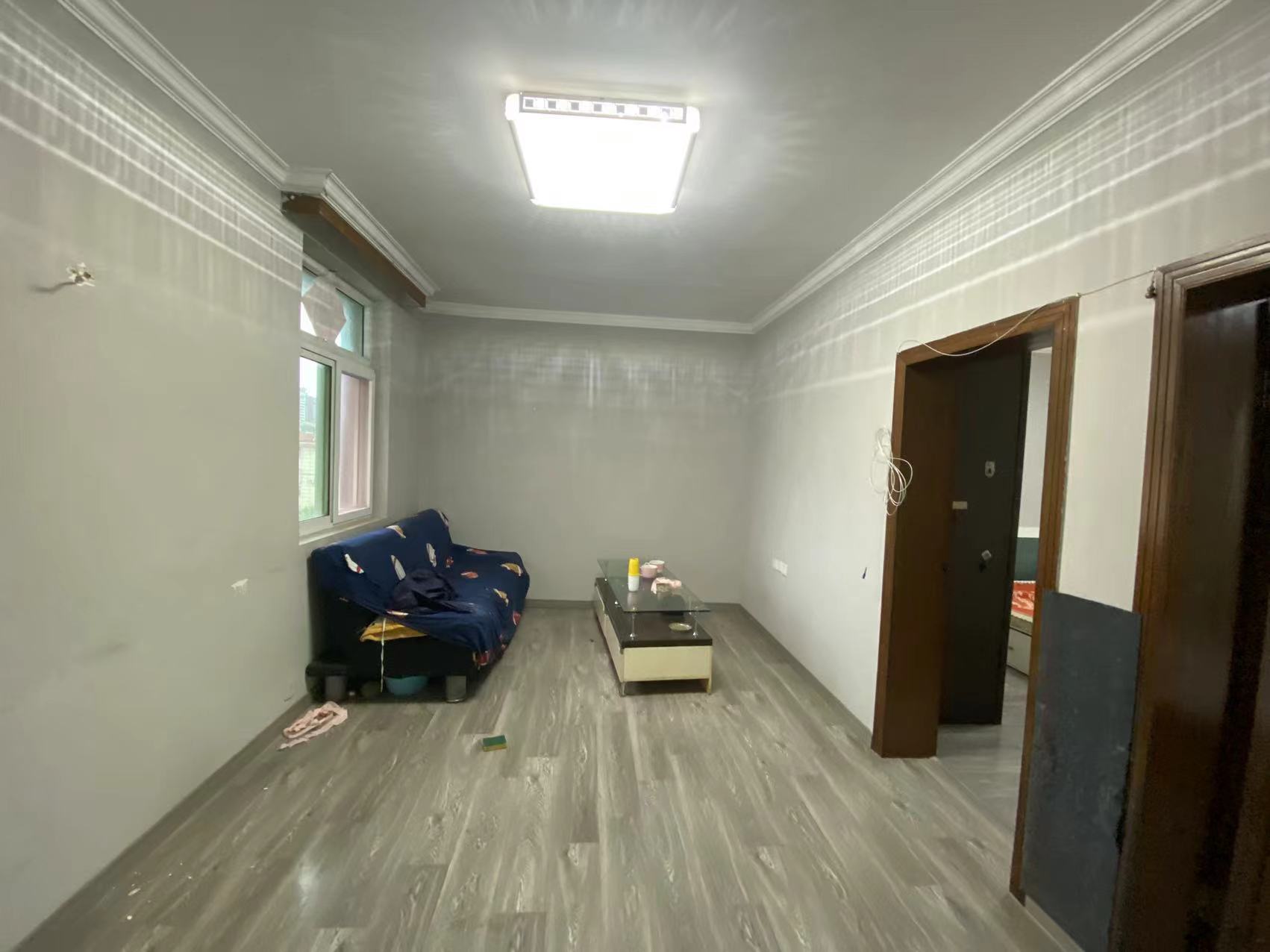 光明西村 2室1厅1卫 66m&sup2;
