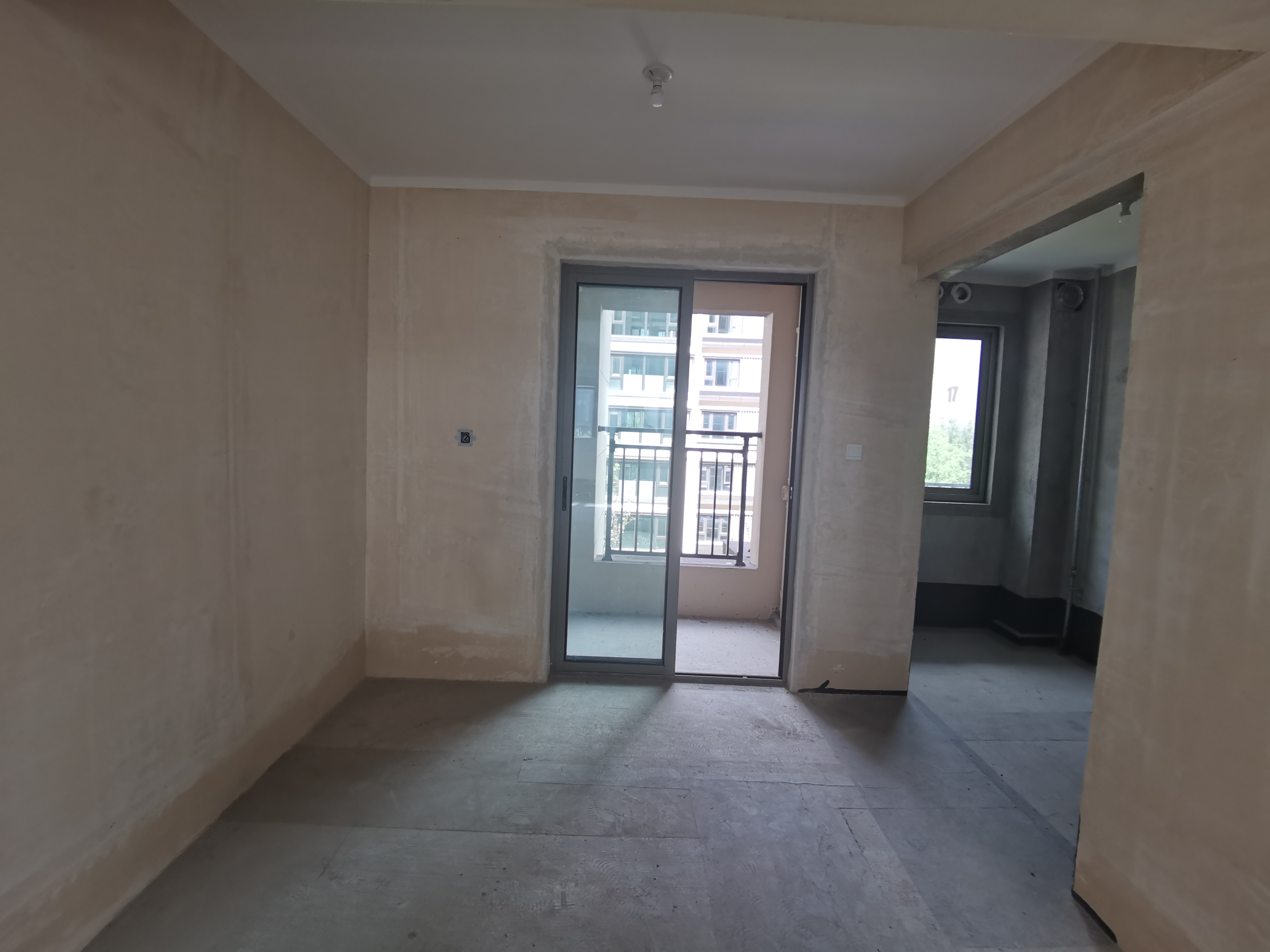 澜庭序 4室2厅2卫 129m²