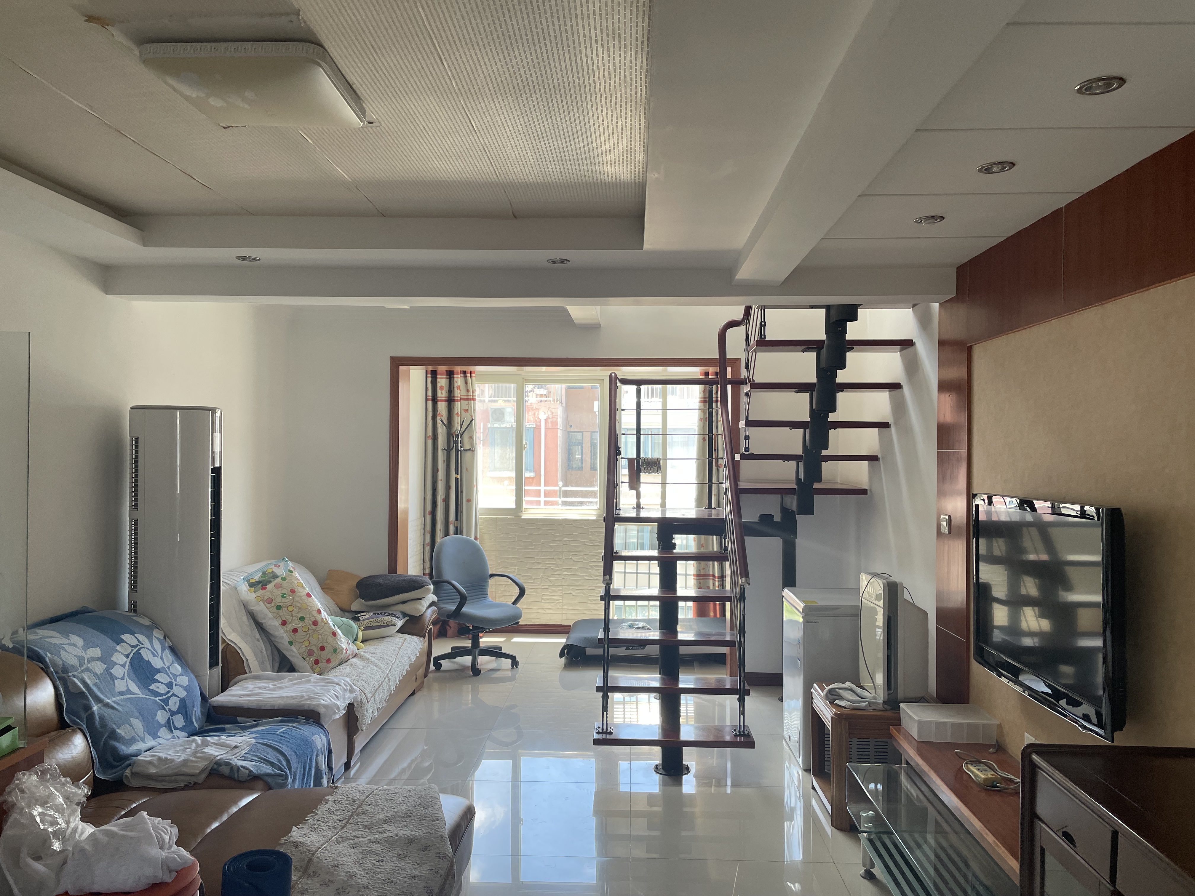 东晖花园 3室3厅2卫 136.00m&sup2;