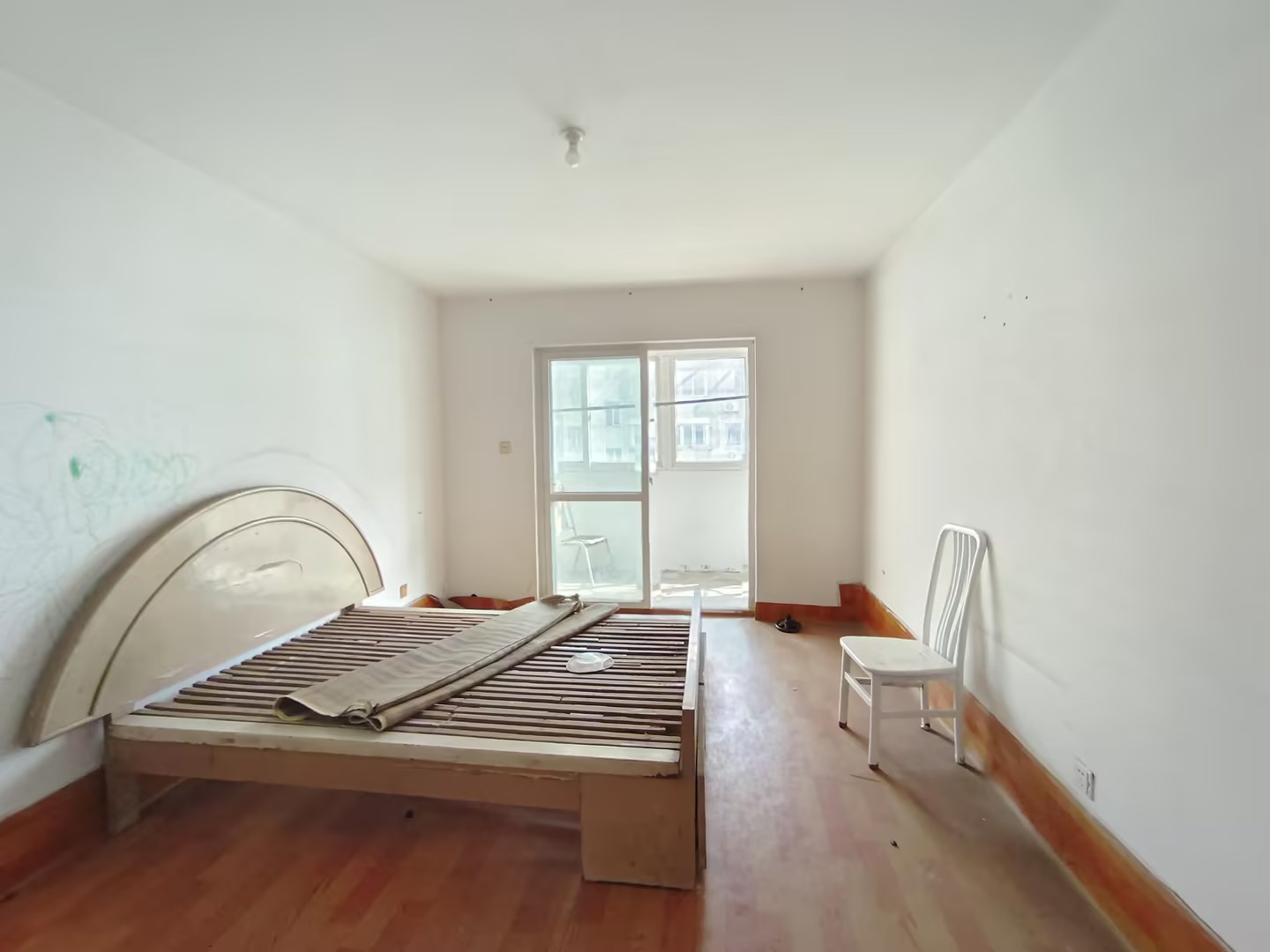 怡园新邸 2室2厅1卫 95m&sup2;