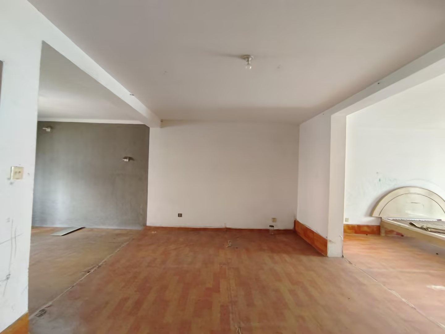 怡园新邸 2室2厅1卫 95m²