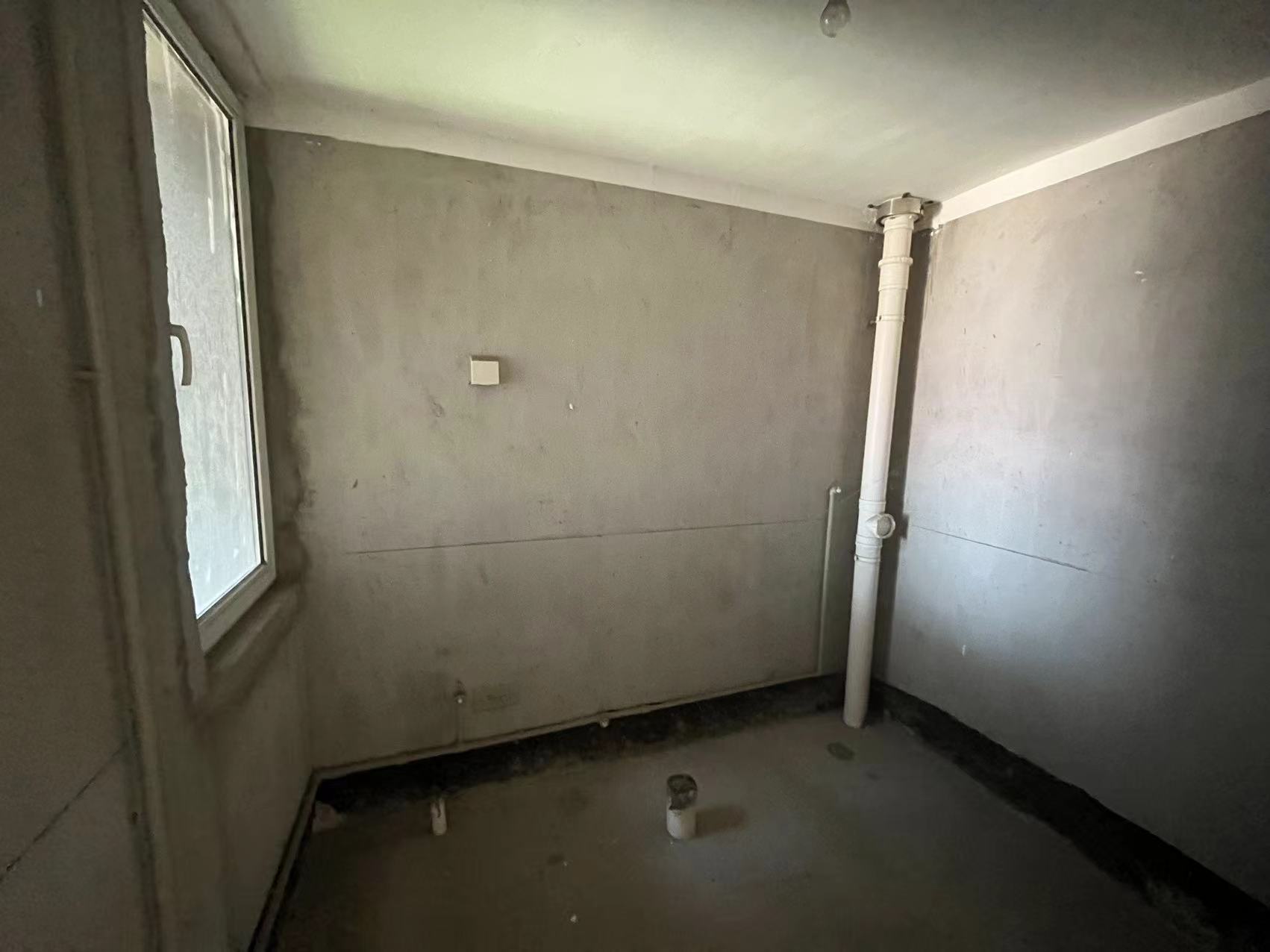 天龙逸园 2室1厅1卫 94m&sup2;