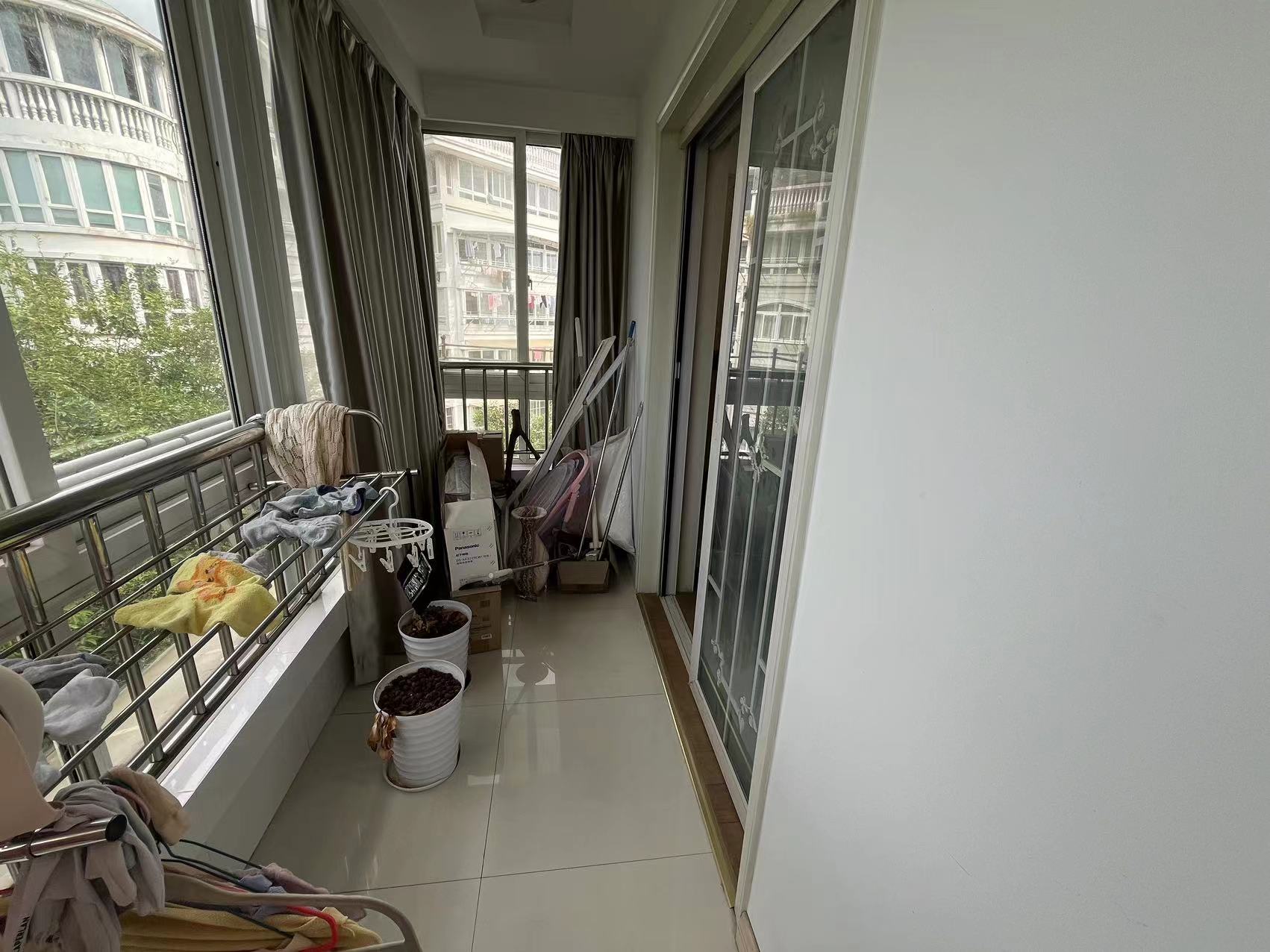 春晖花园 4室2厅2卫 170m²