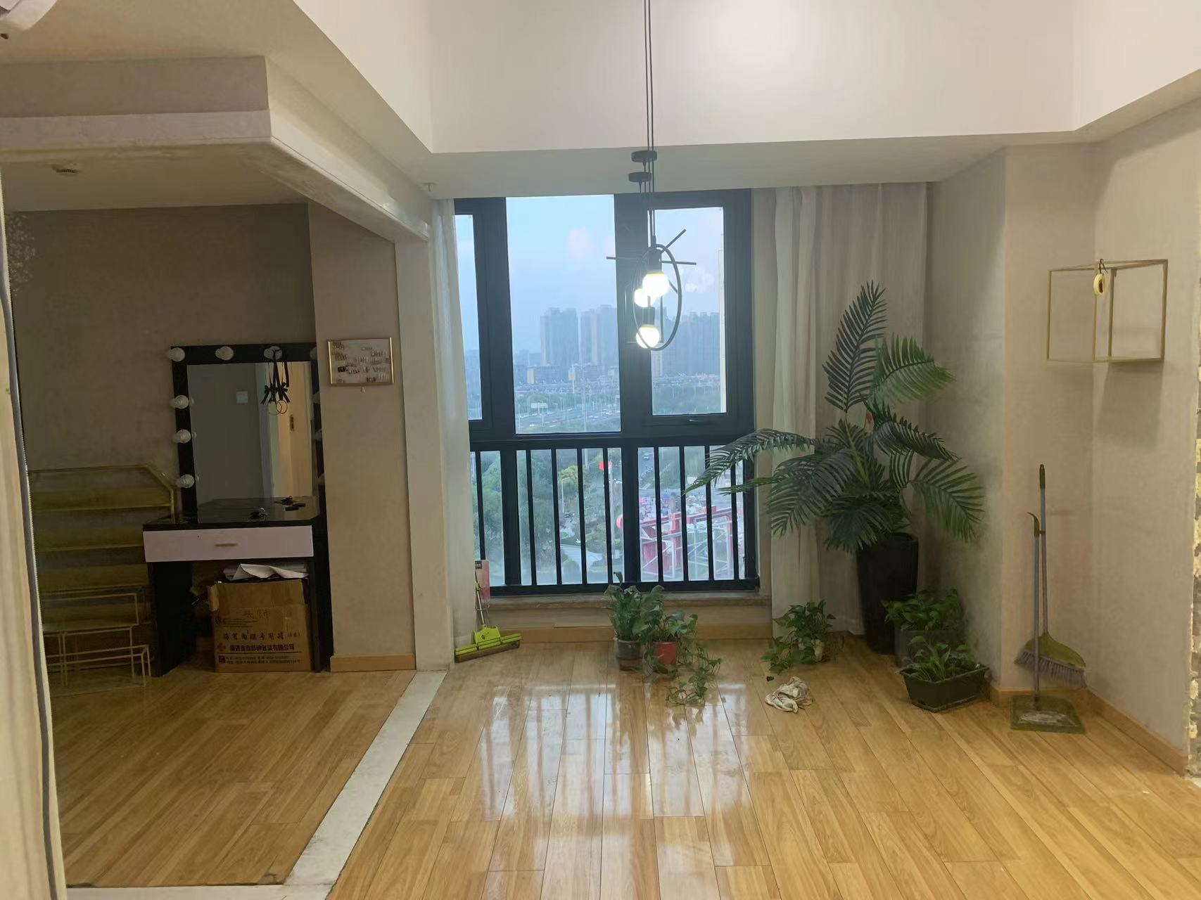 南通万达广场 1室1厅1卫 68m²