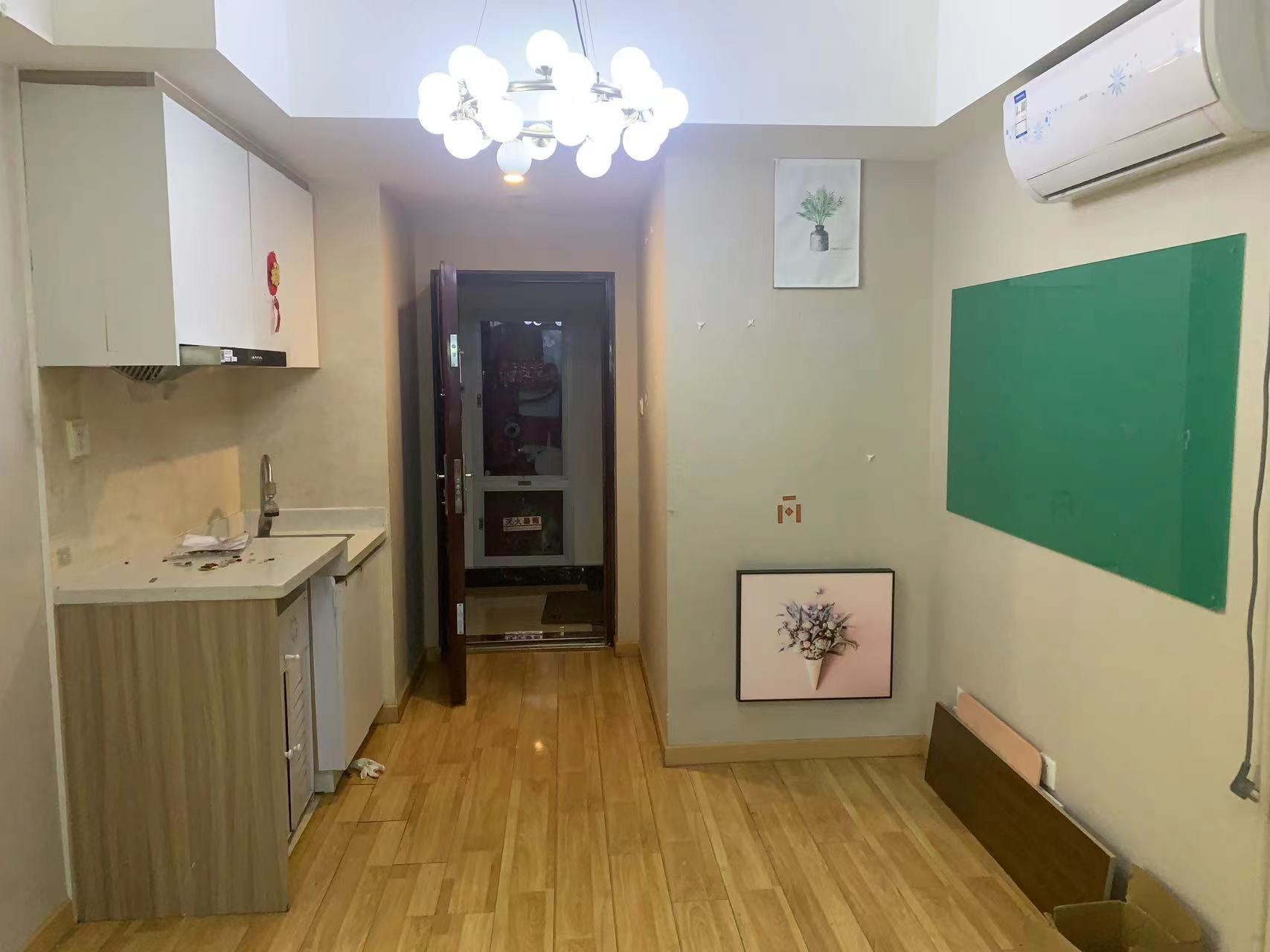 南通万达广场 1室1厅1卫 68m&sup2;