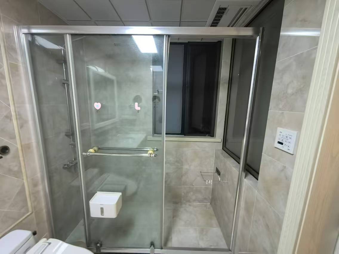 益兴名流府 4室2厅2卫 172m&sup2;