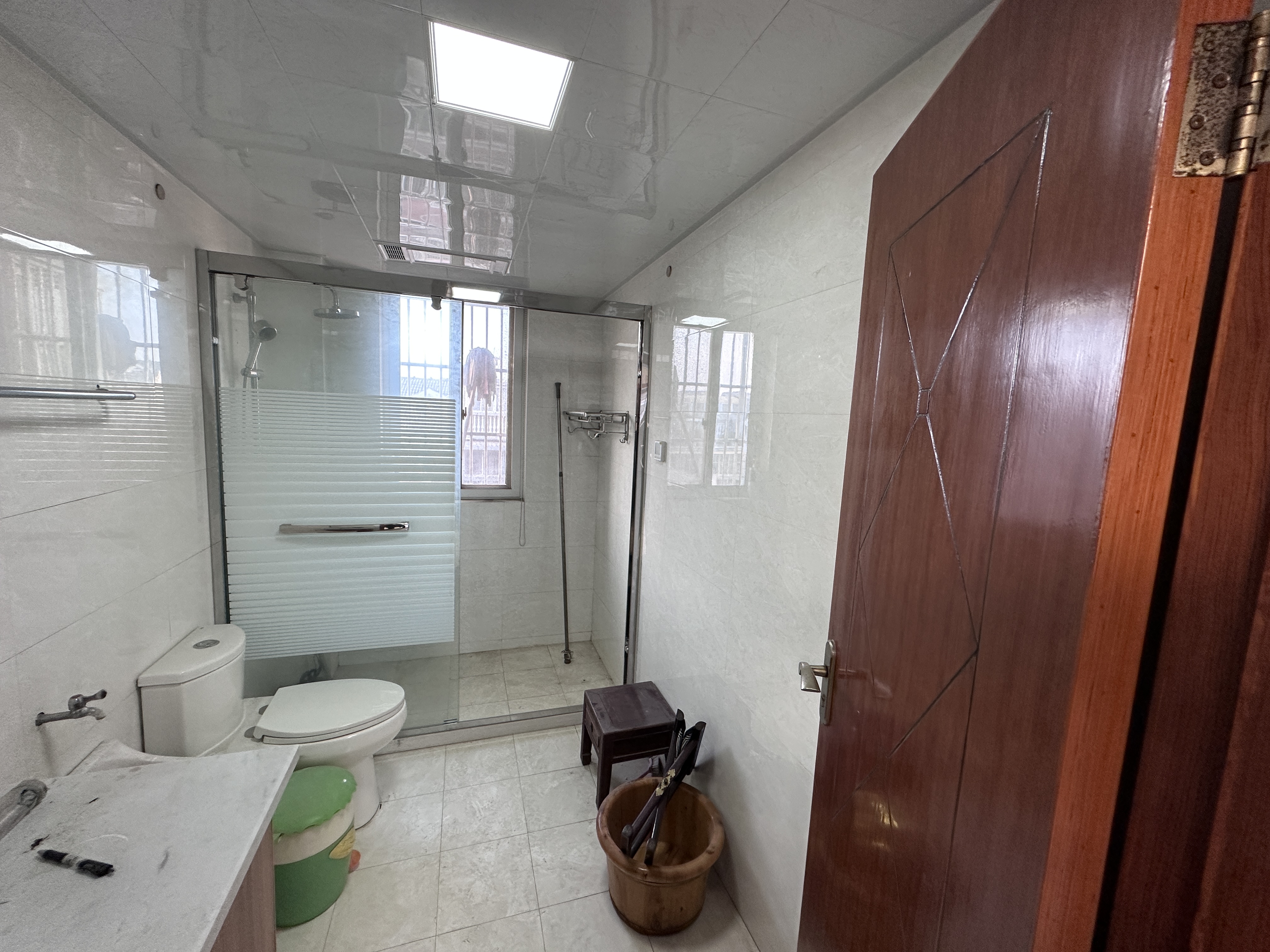 怡园北村南区 3室2厅1卫 125m&sup2;