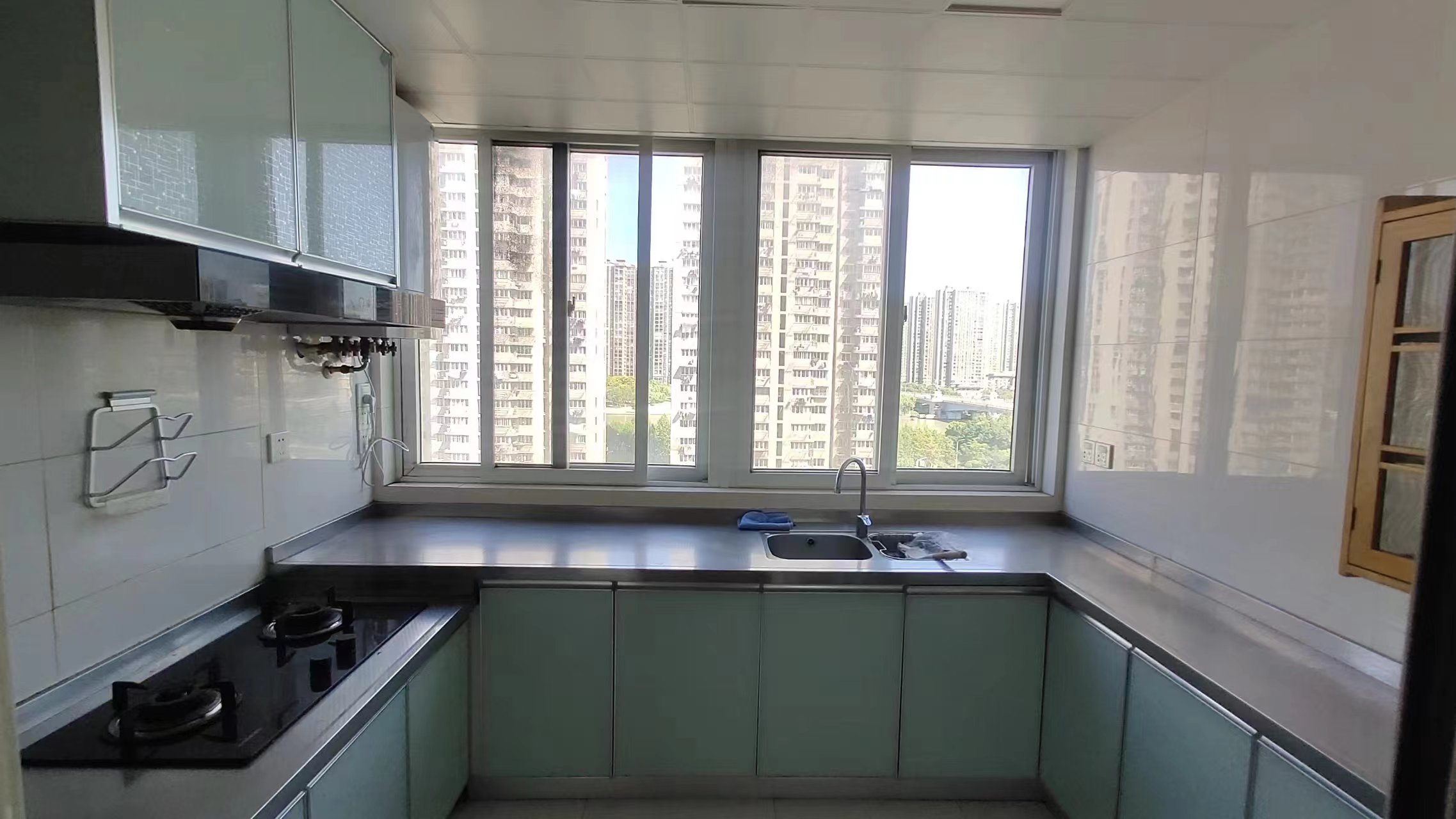 城北家园 3室2厅1卫 119m&sup2;
