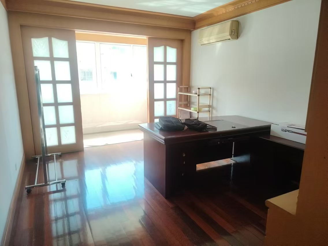 郭里园 3室2厅1卫 139.2m&sup2;