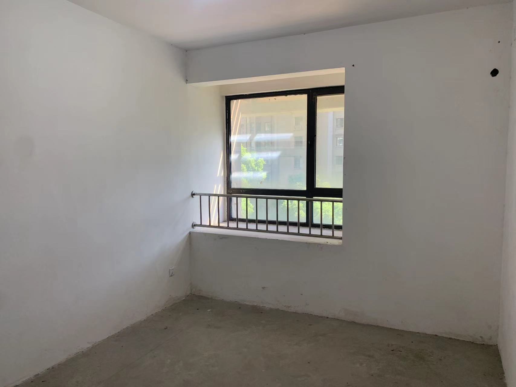意邦绿墅湾 3室2厅2卫 128.83m&sup2;