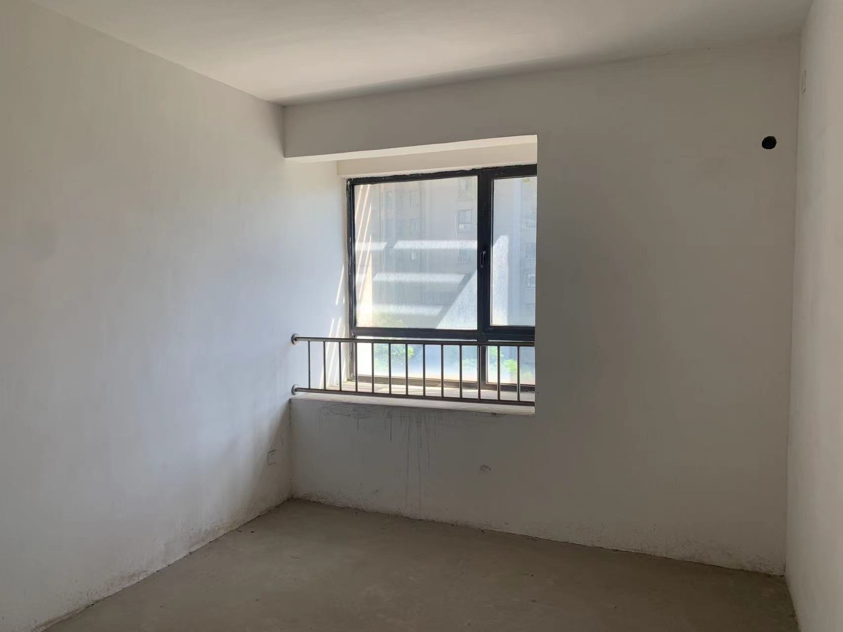 意邦绿墅湾 3室2厅2卫 128.83m&sup2;