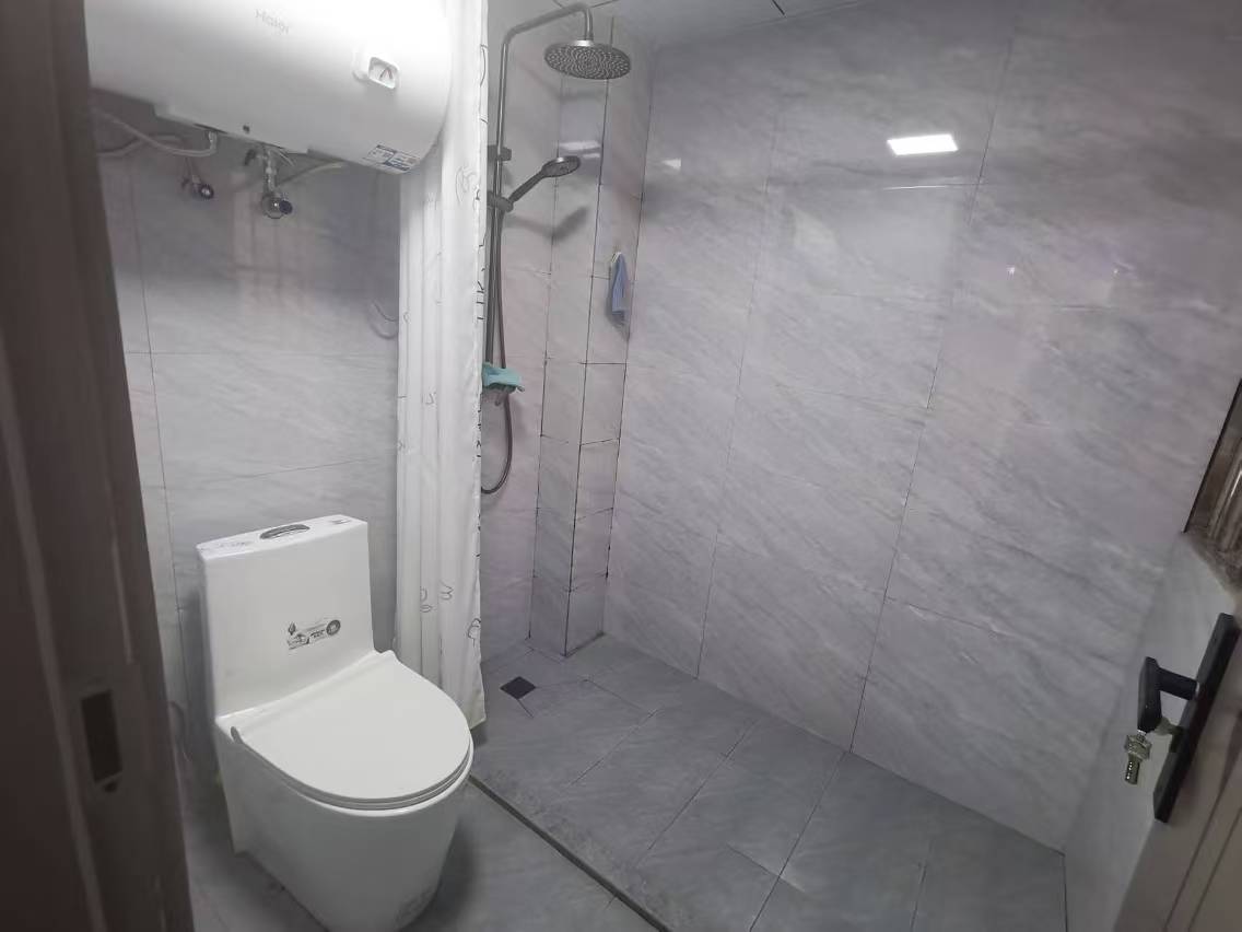 源兴花苑南区 3室2厅1卫 105m&sup2;