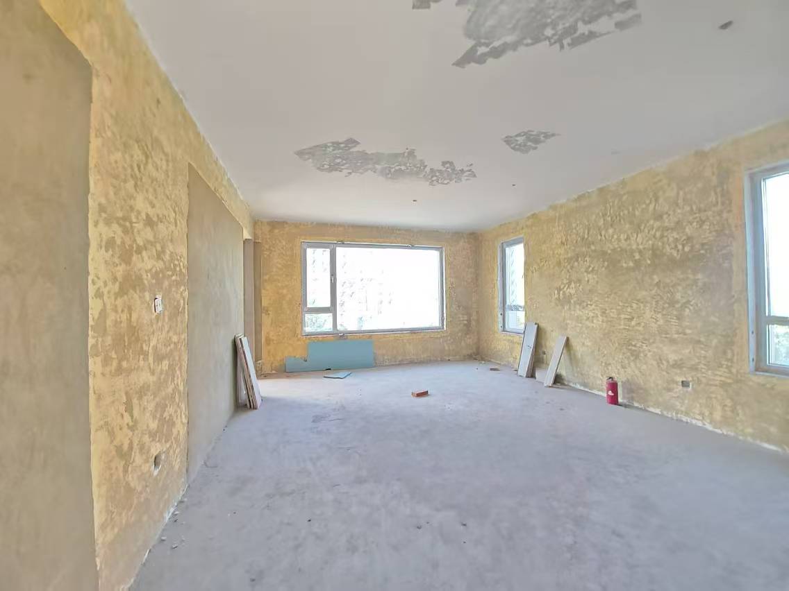 顺发御园 4室2厅3卫 370.83m&sup2;