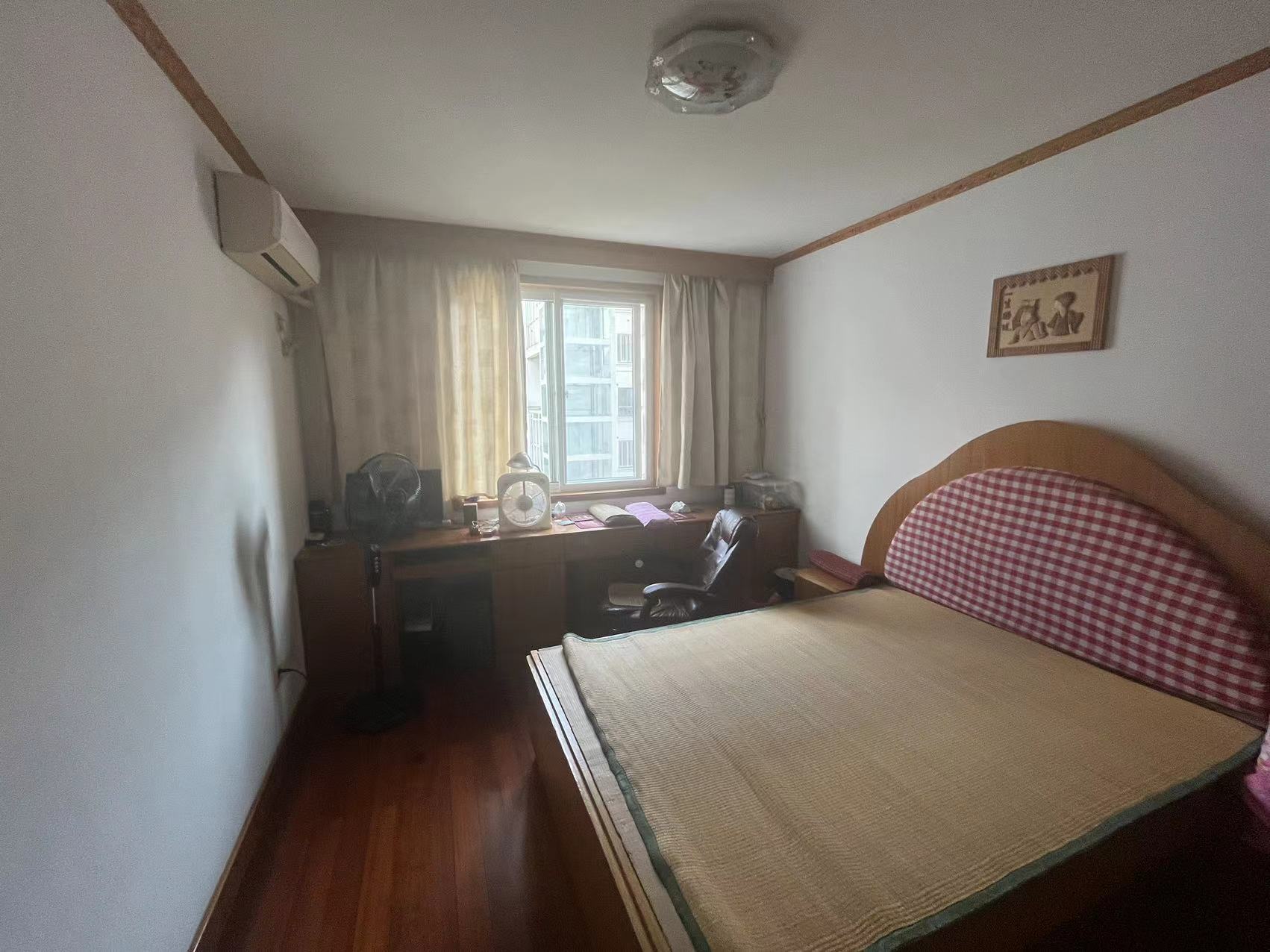学田北苑 3室1厅1卫 130.00m²