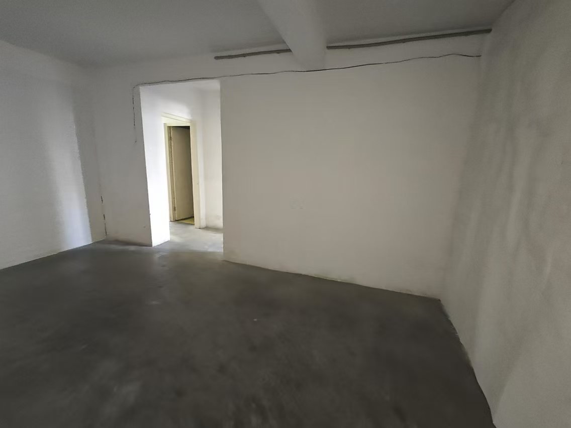 城山花园 1室厅卫 130m²