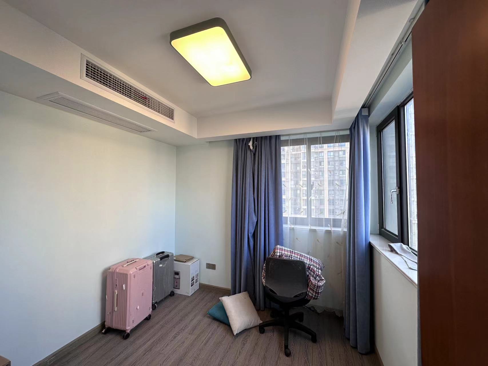 中海碧林湾 4室2厅2卫 128.5m&sup2;