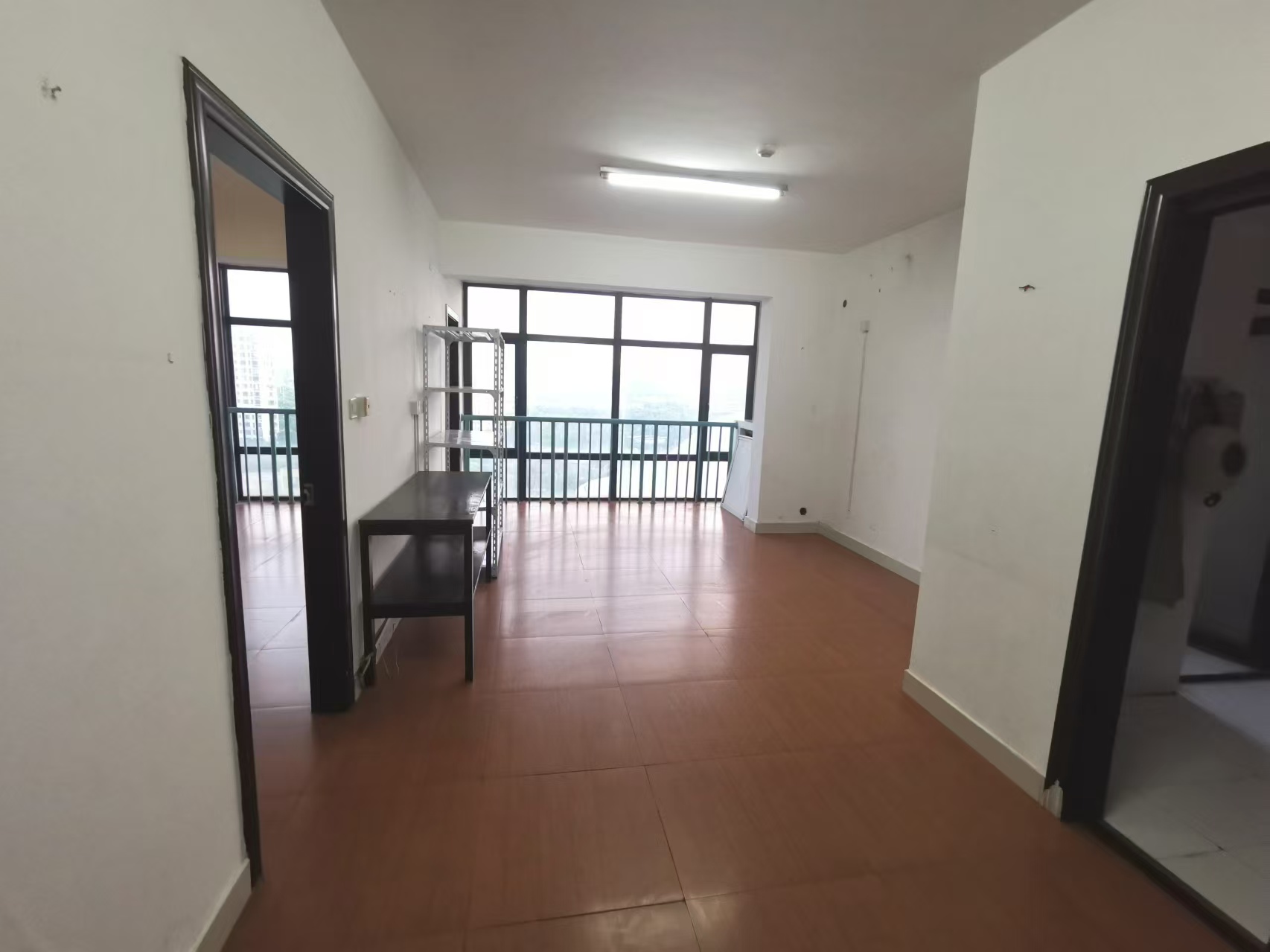 中南世纪城南区 1室1厅1卫 86m²