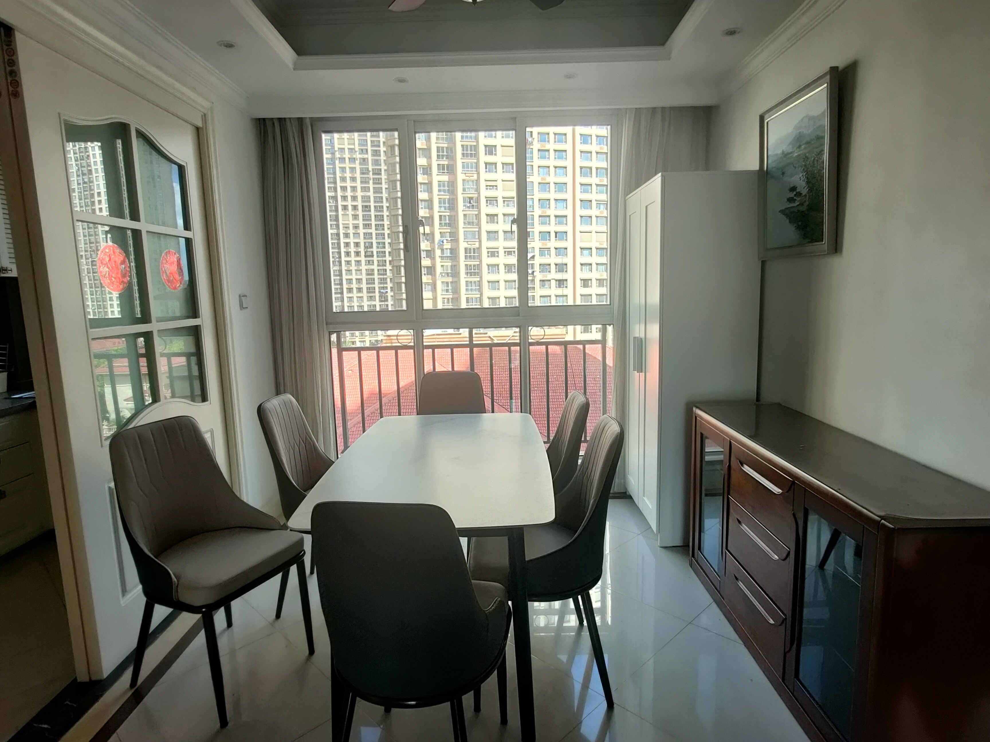 中南世纪花城三期 3室2厅2卫 115m²