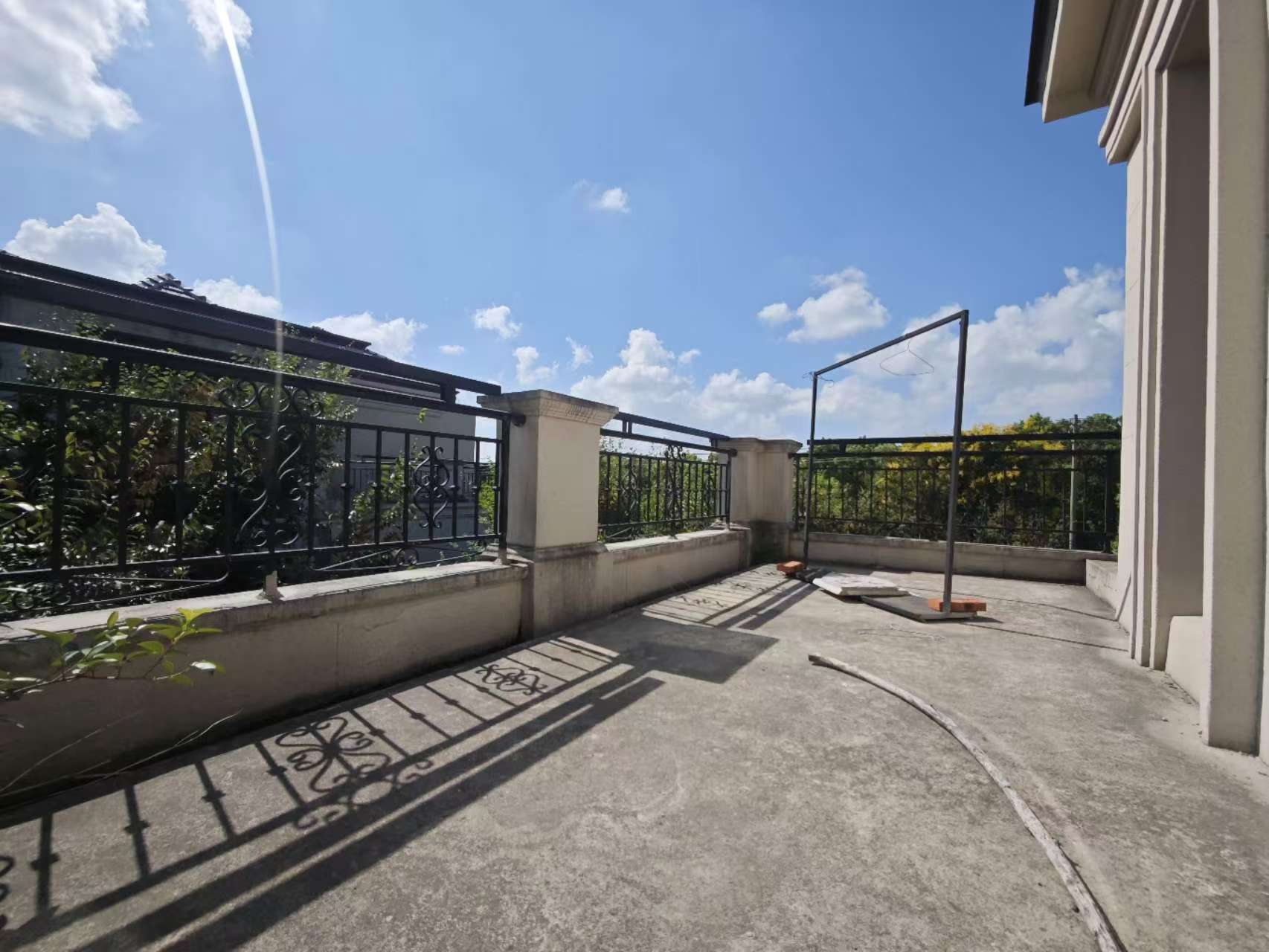 顺发御园 4室1厅3卫 260.27m²