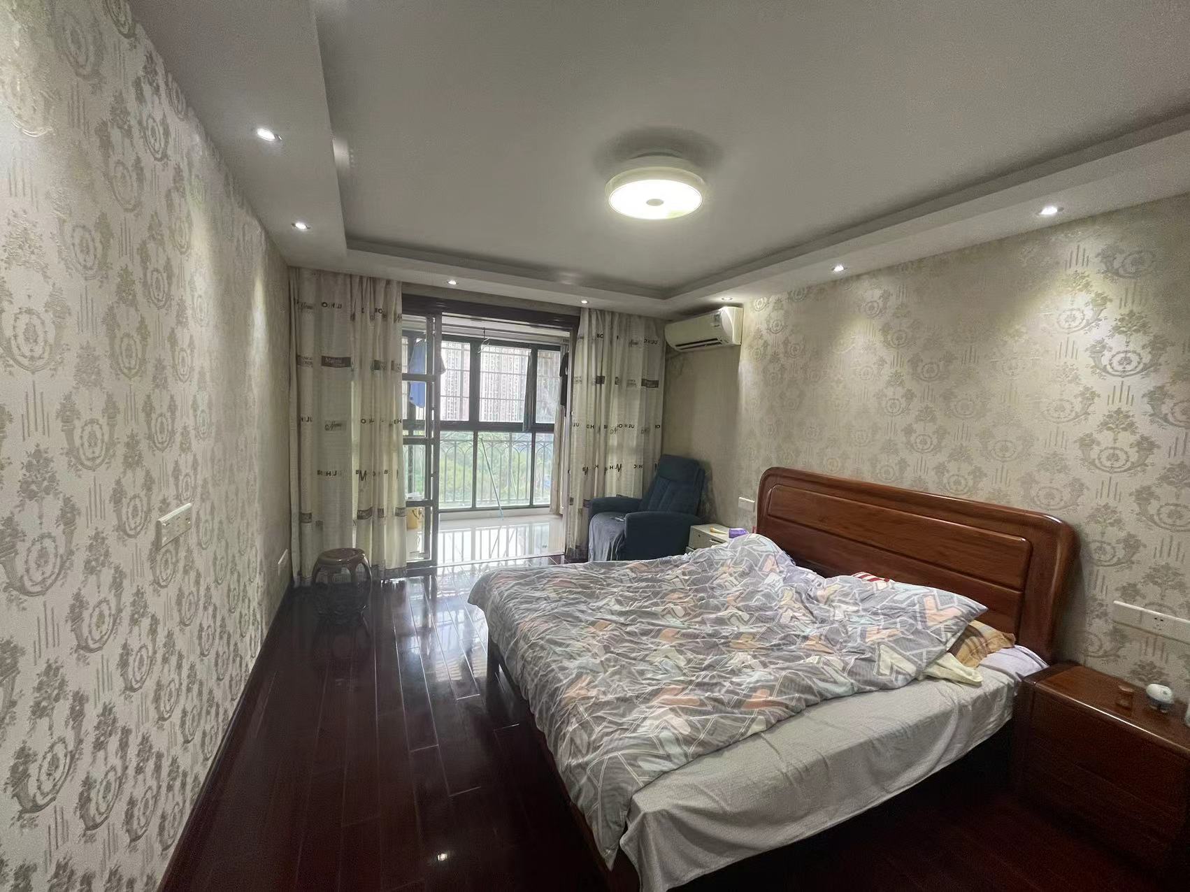 友谊嘉御龙庭 3室2厅2卫 177.00m&sup2;