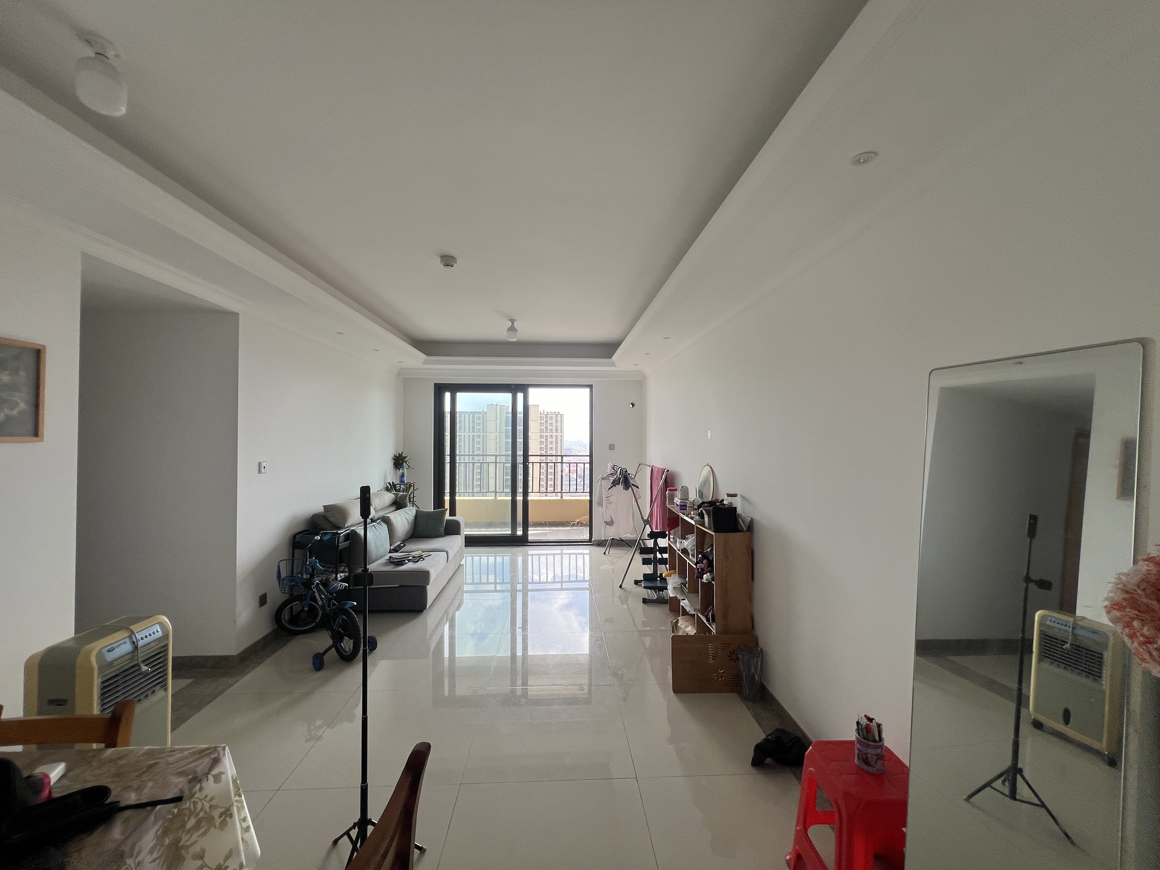 富力院士廷 3室2厅2卫 108m&sup2;