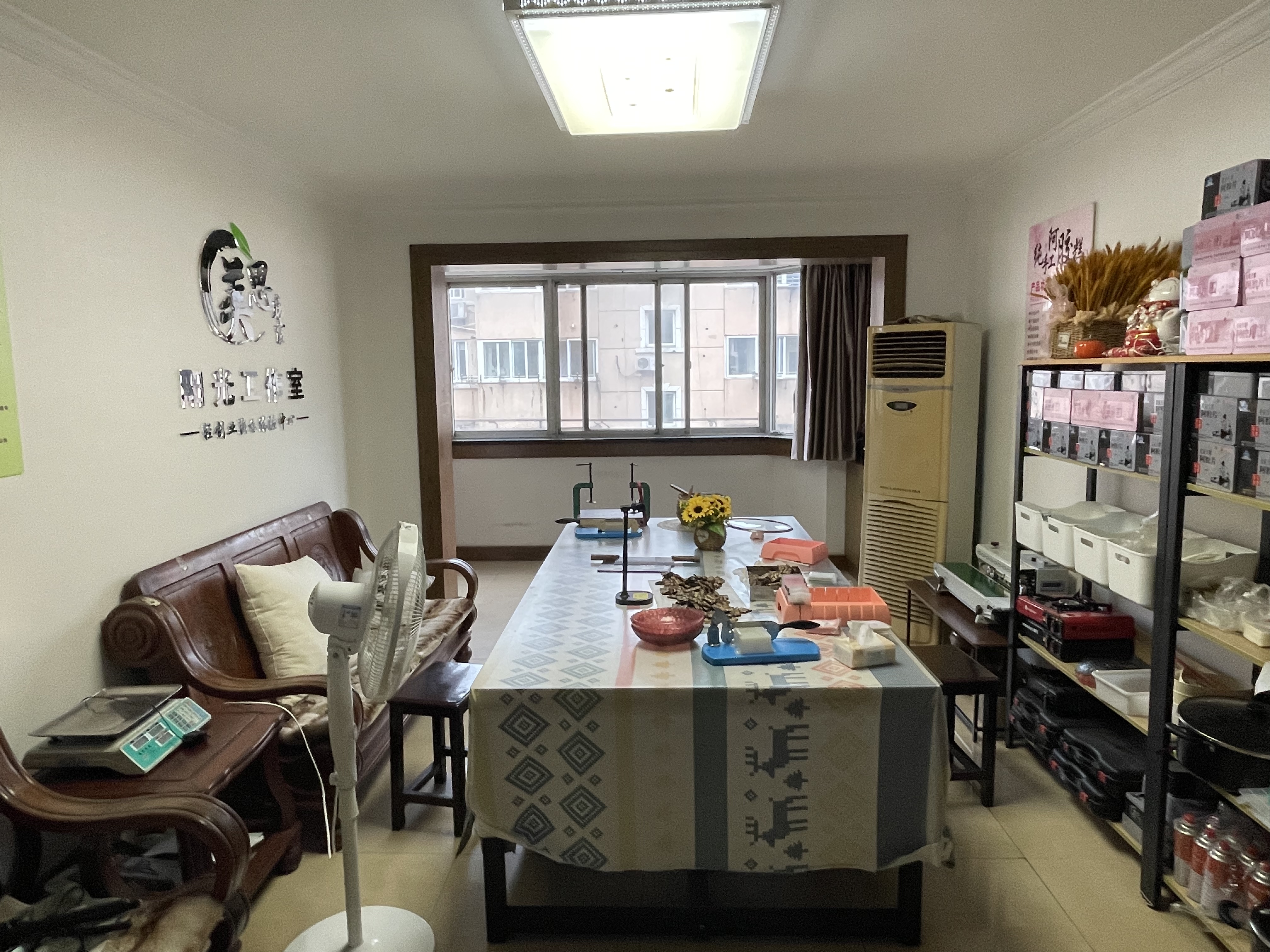 阳光花园 3室2厅2卫 143.69m²