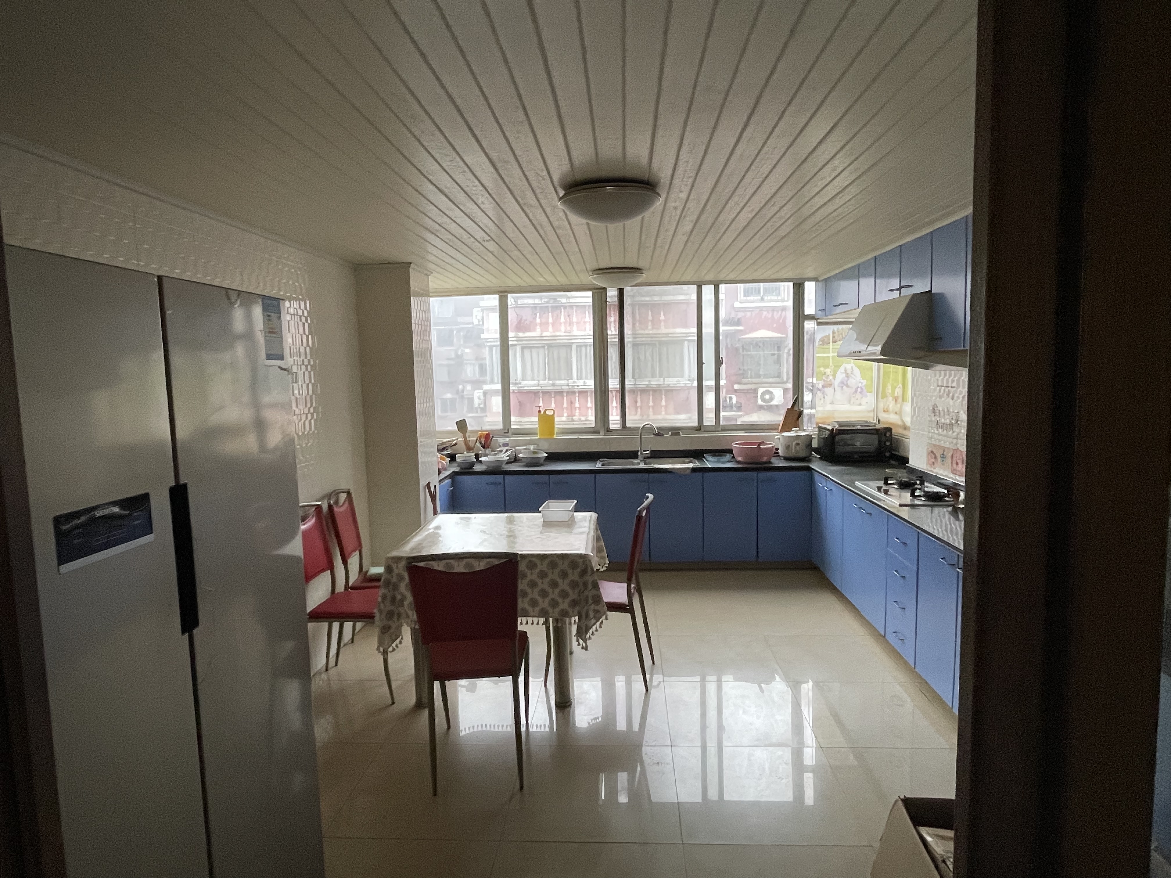 阳光花园 3室2厅2卫 143.69m&sup2;