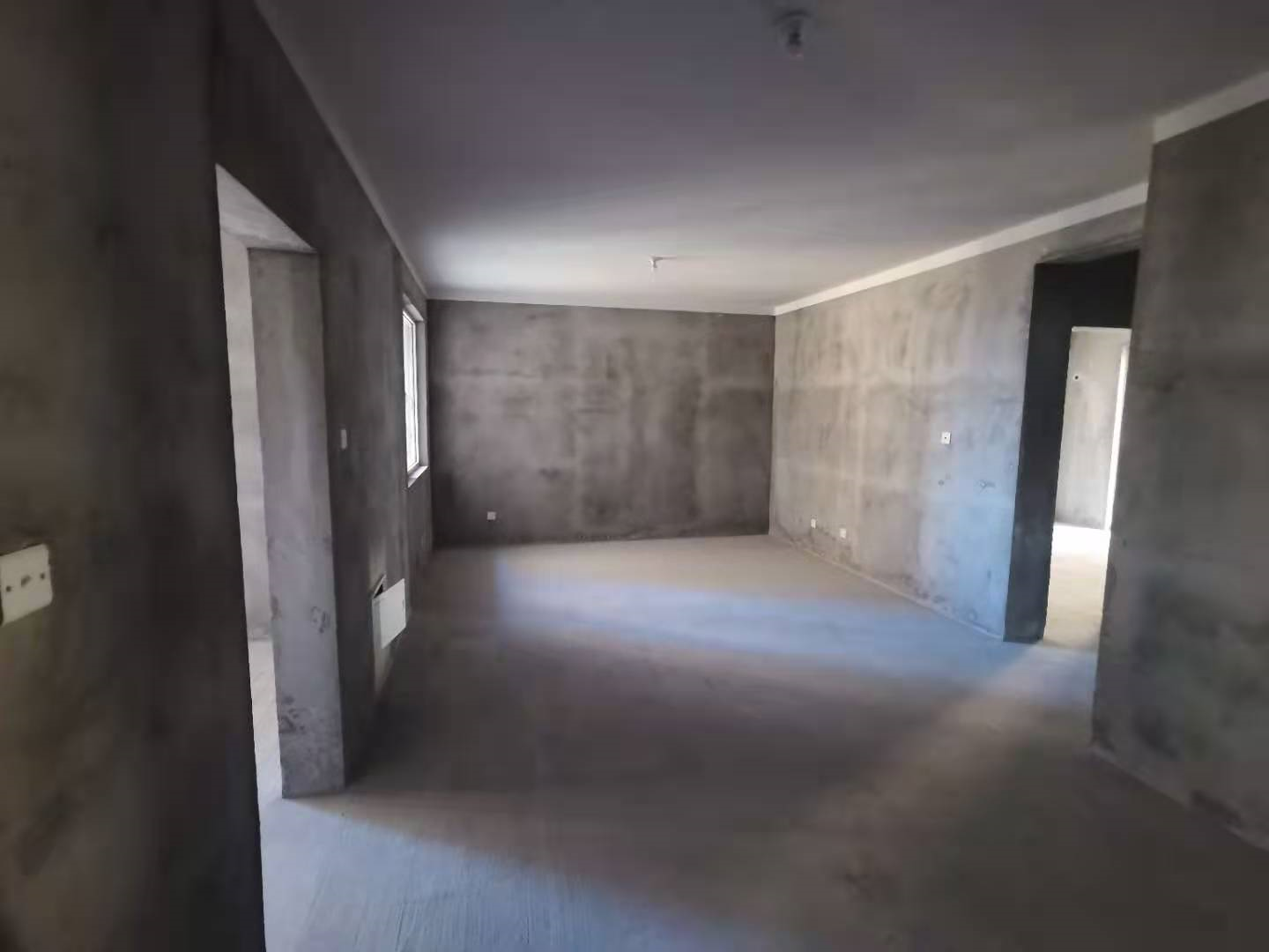 富都豪园 3室2厅1卫 119m²