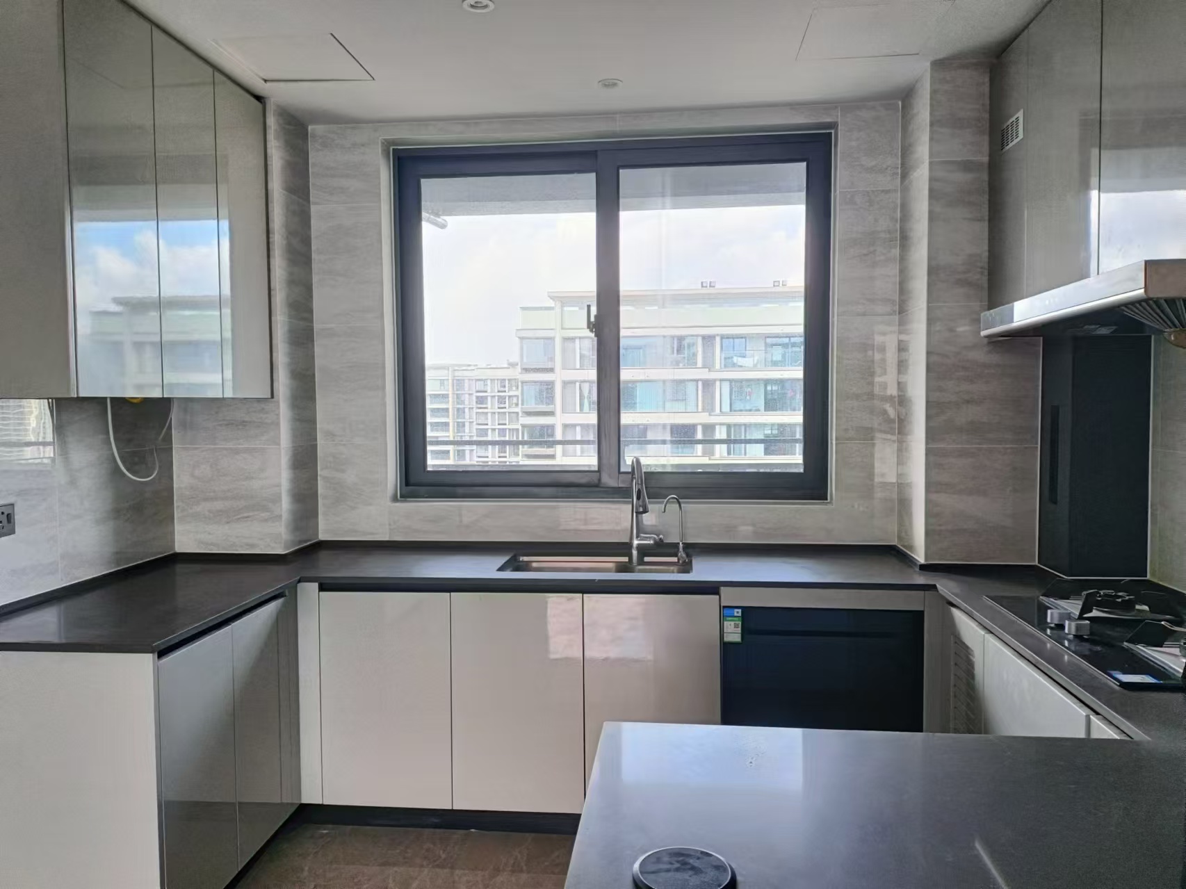 万科方圆 3室2厅2卫 128.29m&sup2;