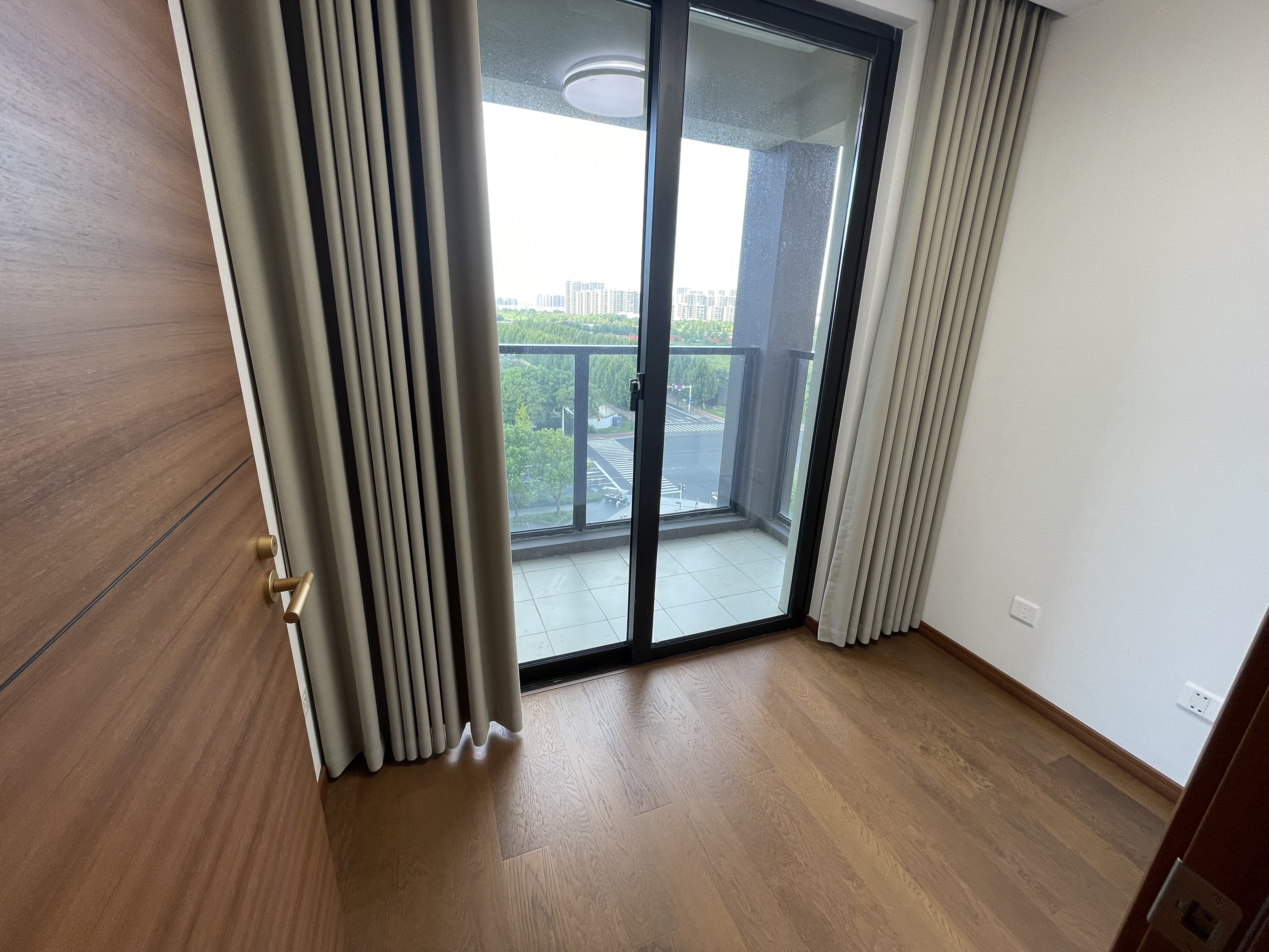 南通和风雅颂 4室2厅2卫 141m&sup2;