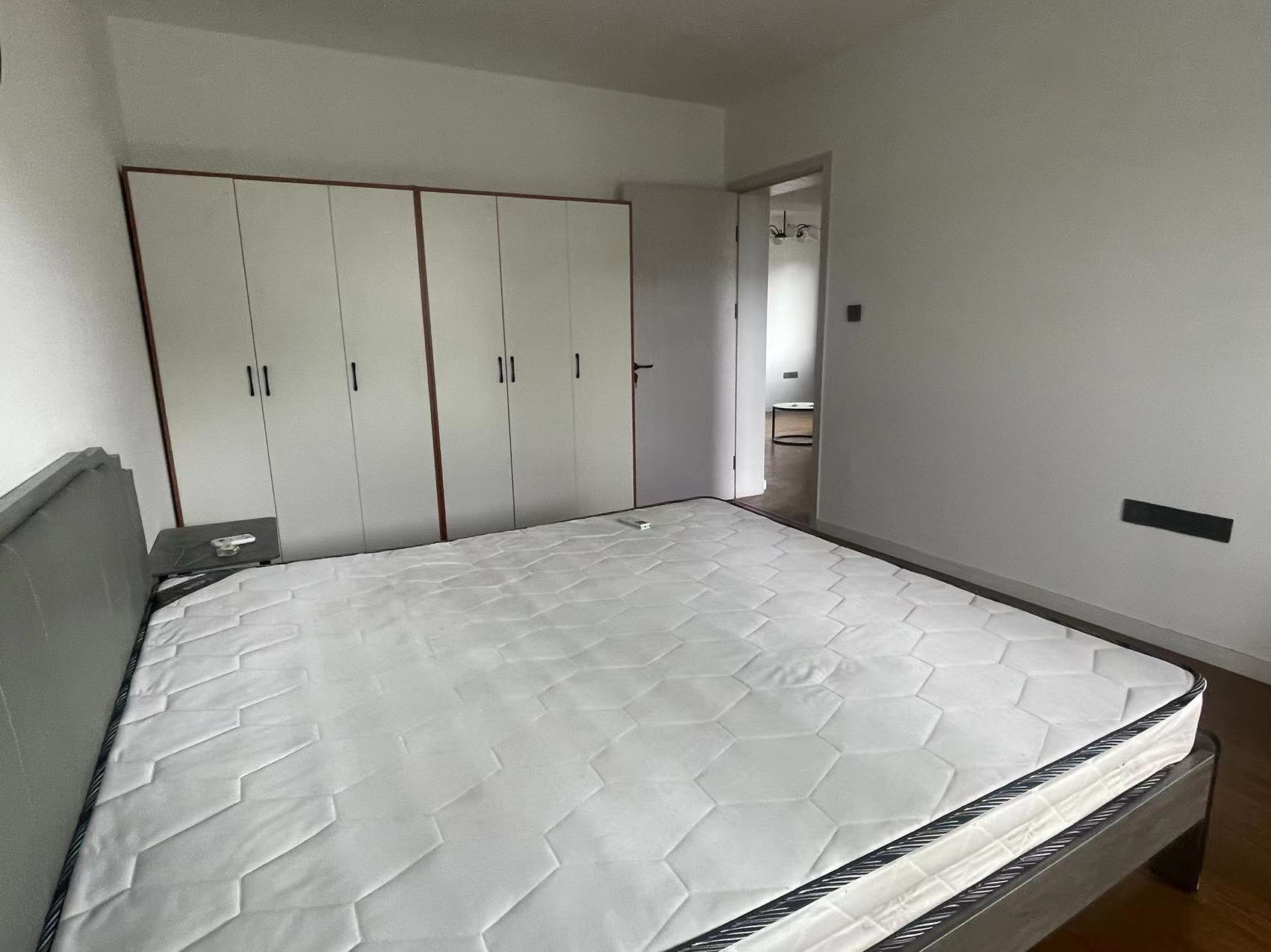 新港花苑西区 2室1厅1卫 90.00m&sup2;