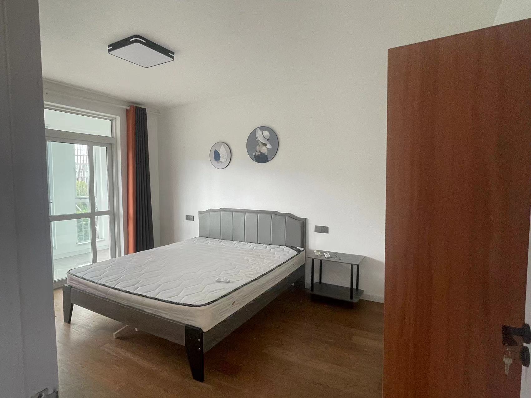 新港花苑西区 2室1厅1卫 90.00m&sup2;