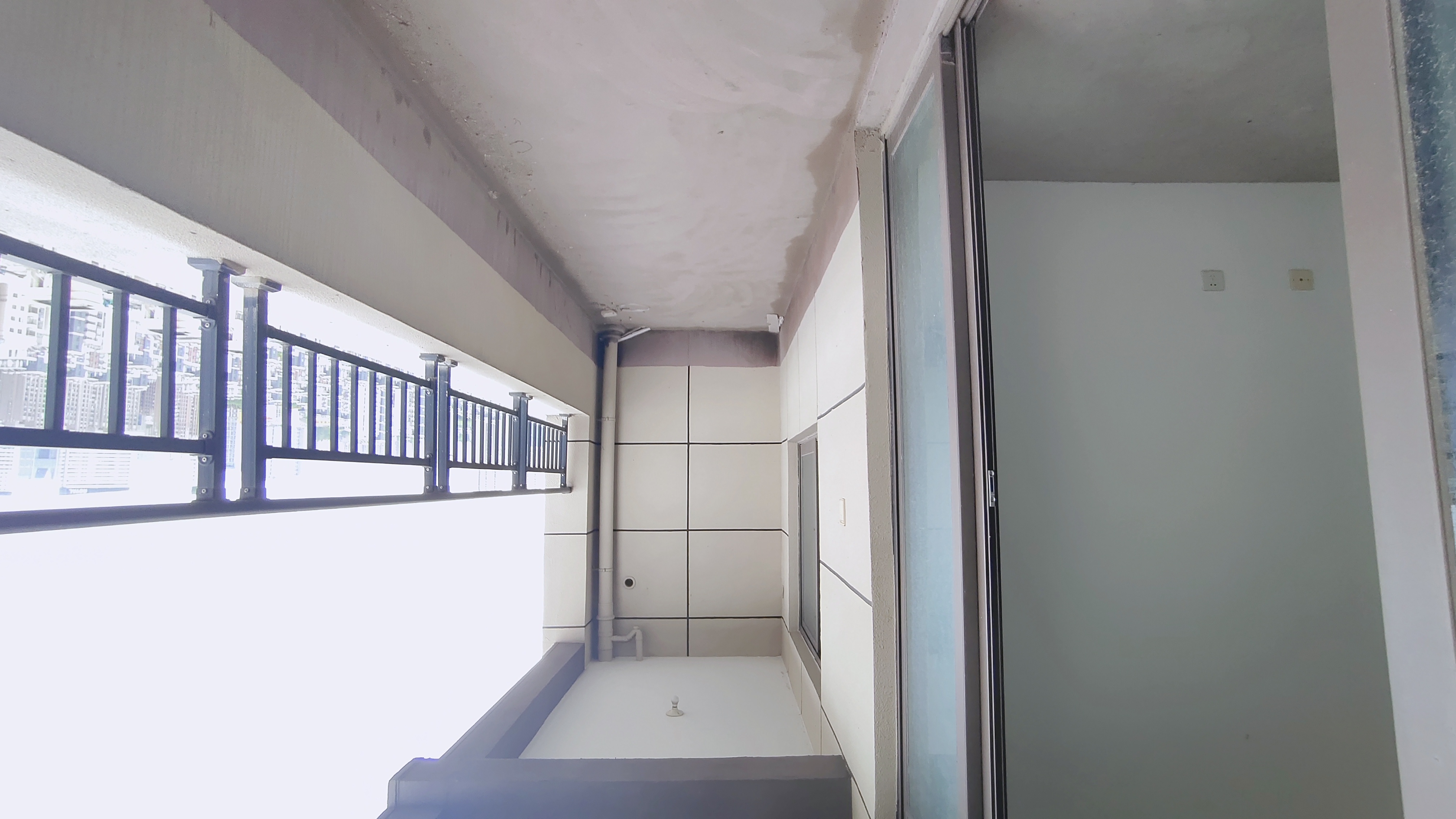 皇家花园北区 3室2厅1卫 109m&sup2;