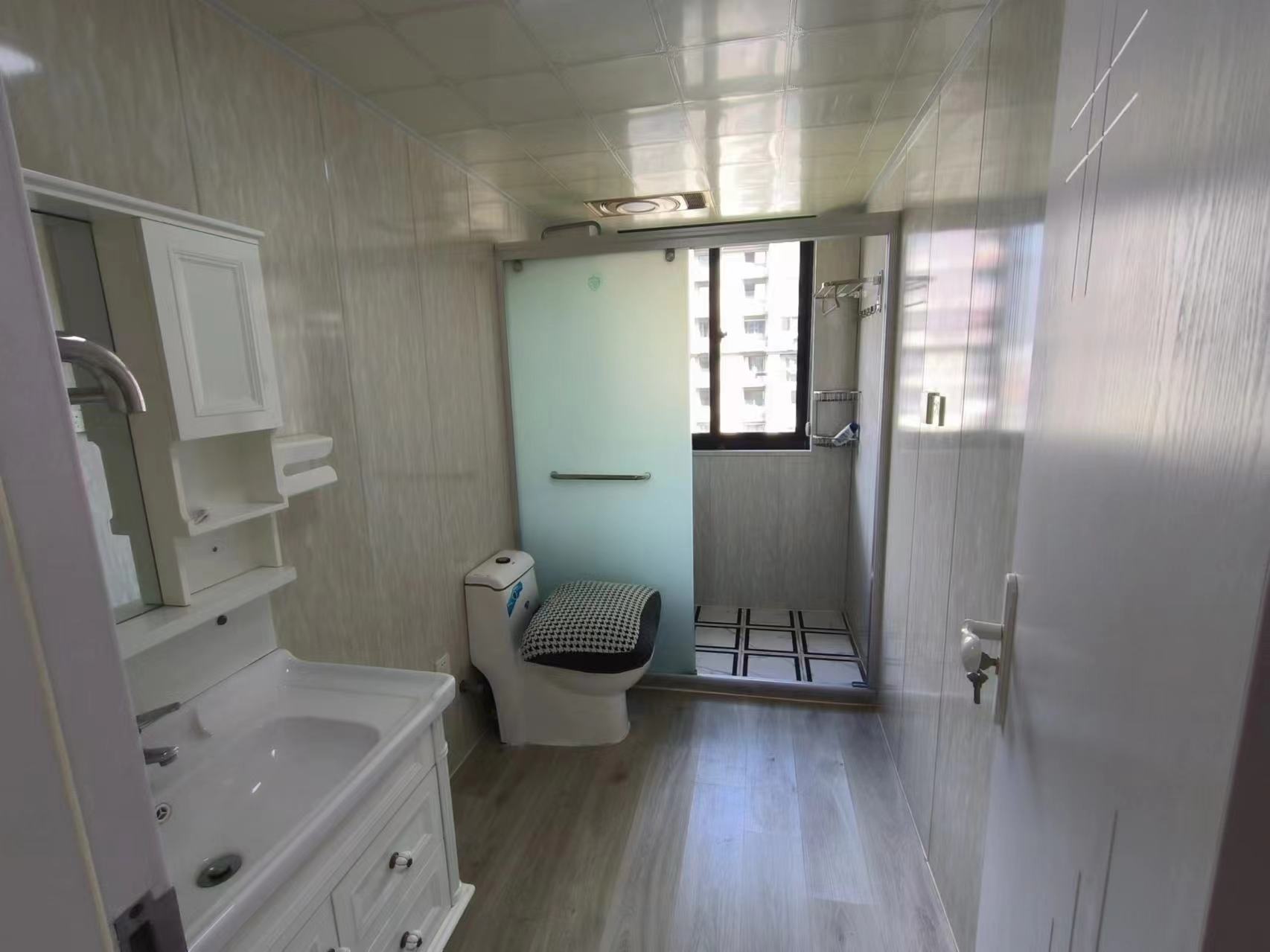 新城新苑 3室2厅1卫 134.9m&sup2;