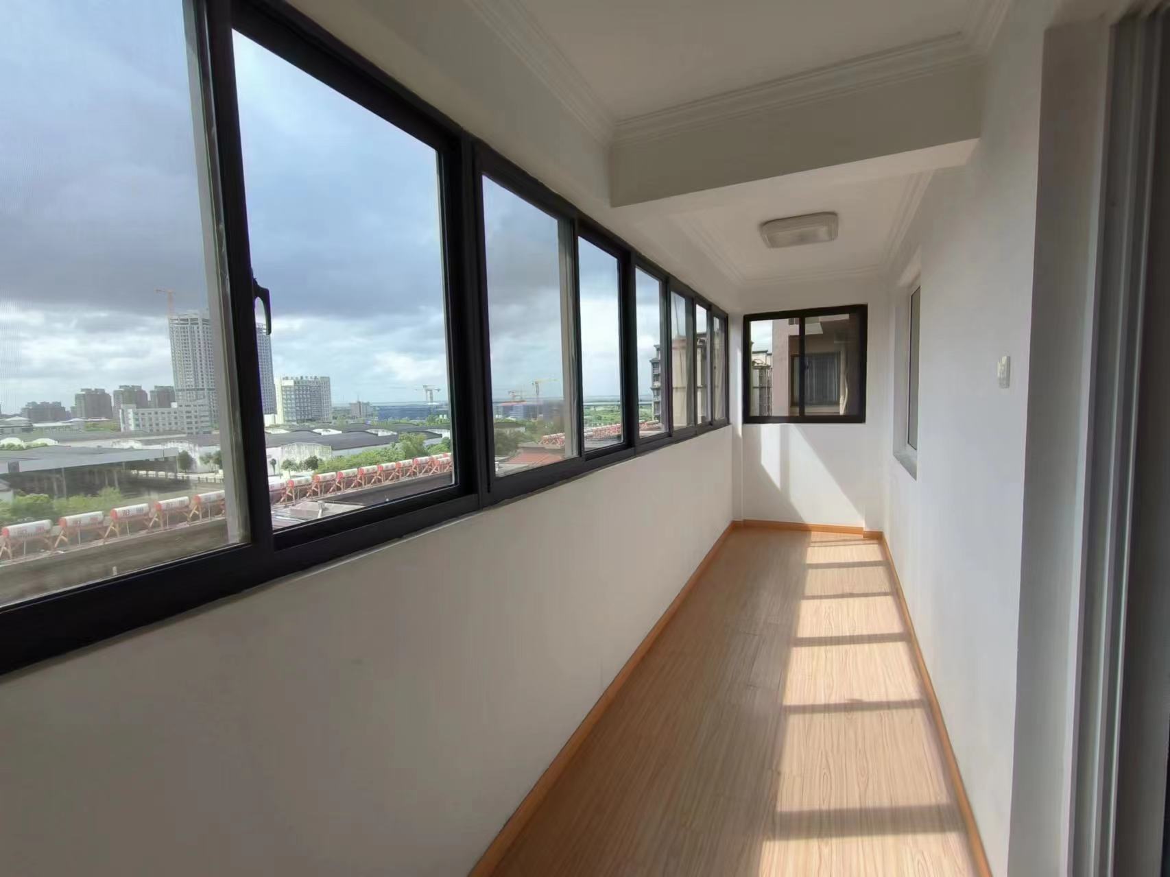 新城新苑 3室2厅1卫 134.9m&sup2;
