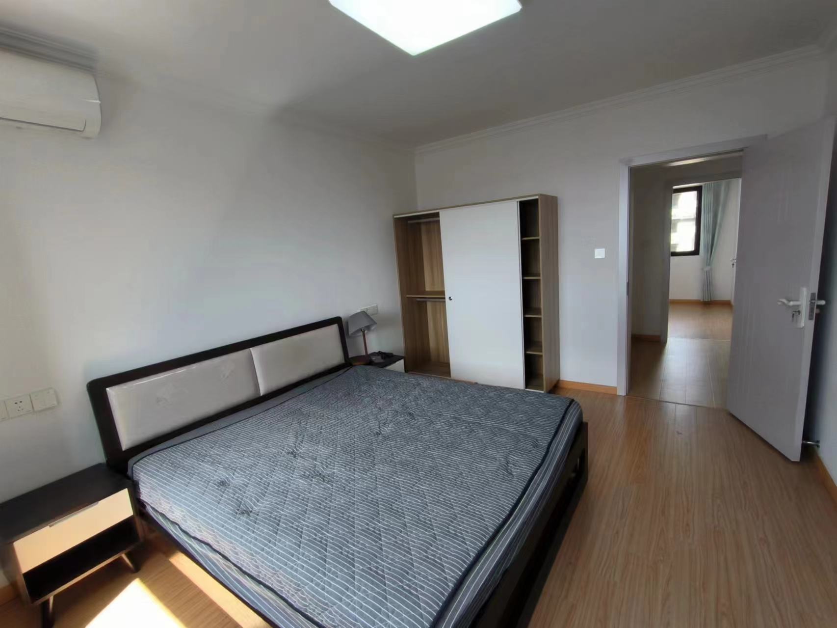 新城新苑 3室2厅1卫 134.9m&sup2;
