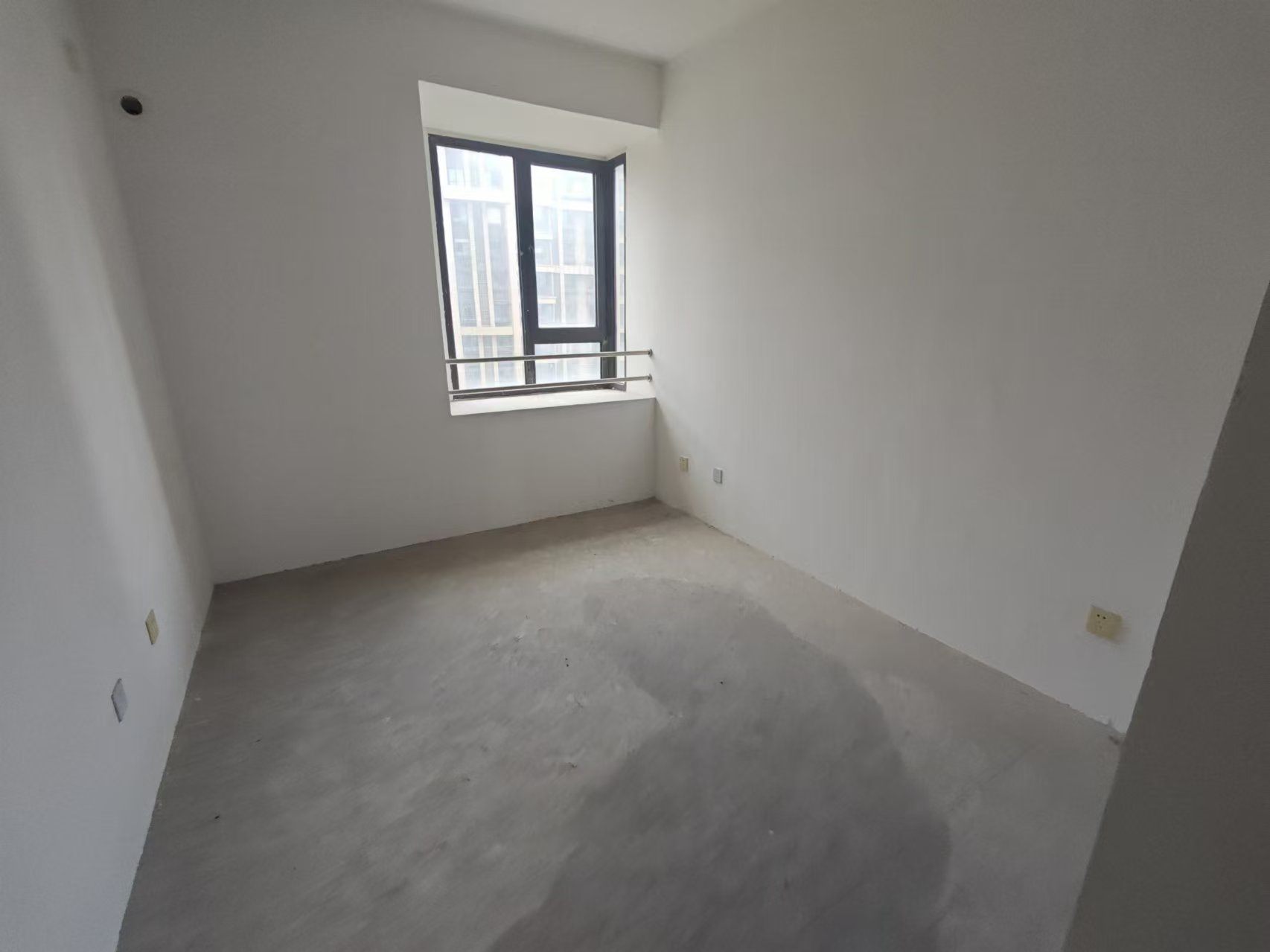 苏建学府雅居 3室2厅2卫 132m&sup2;