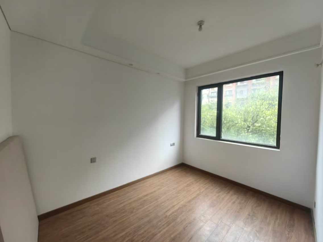 佳期漫 4室2厅2卫 121.53m&sup2;