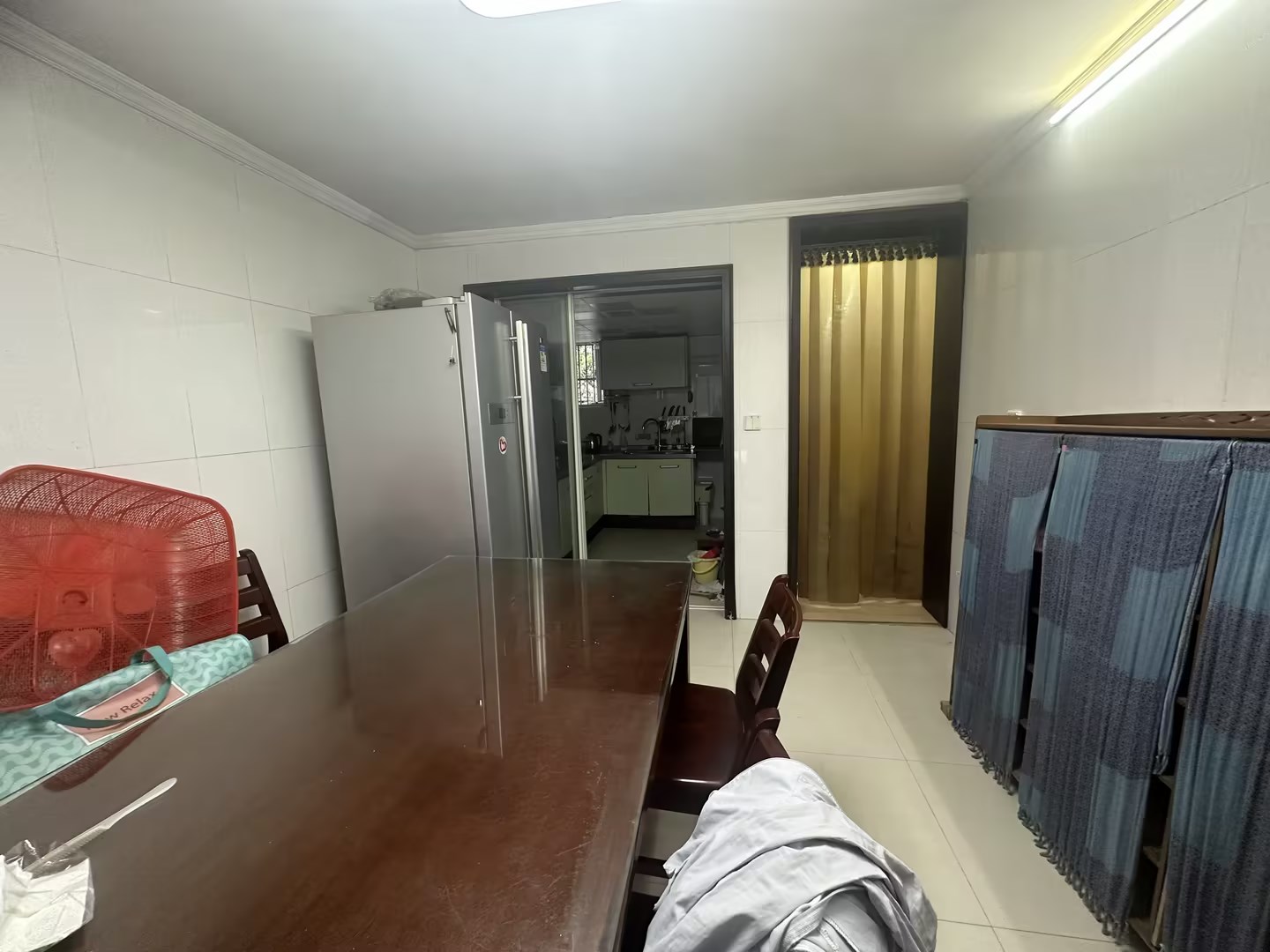 春晖花园 4室2厅1卫 108m²