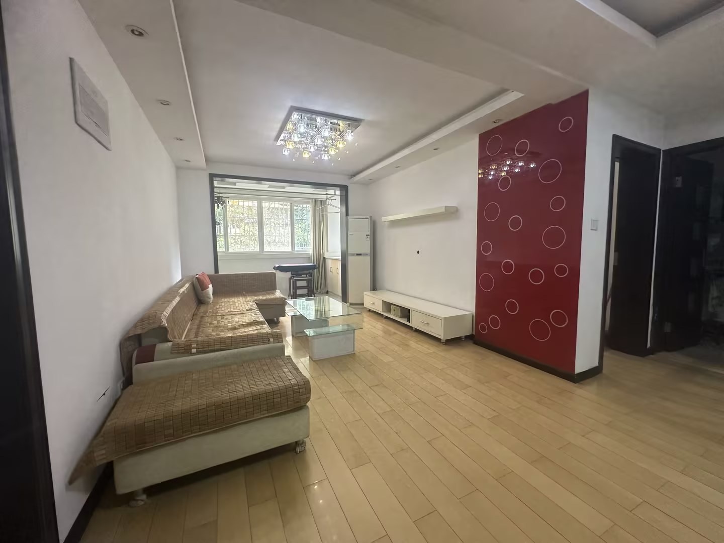 春晖花园 4室2厅1卫 110m&sup2;