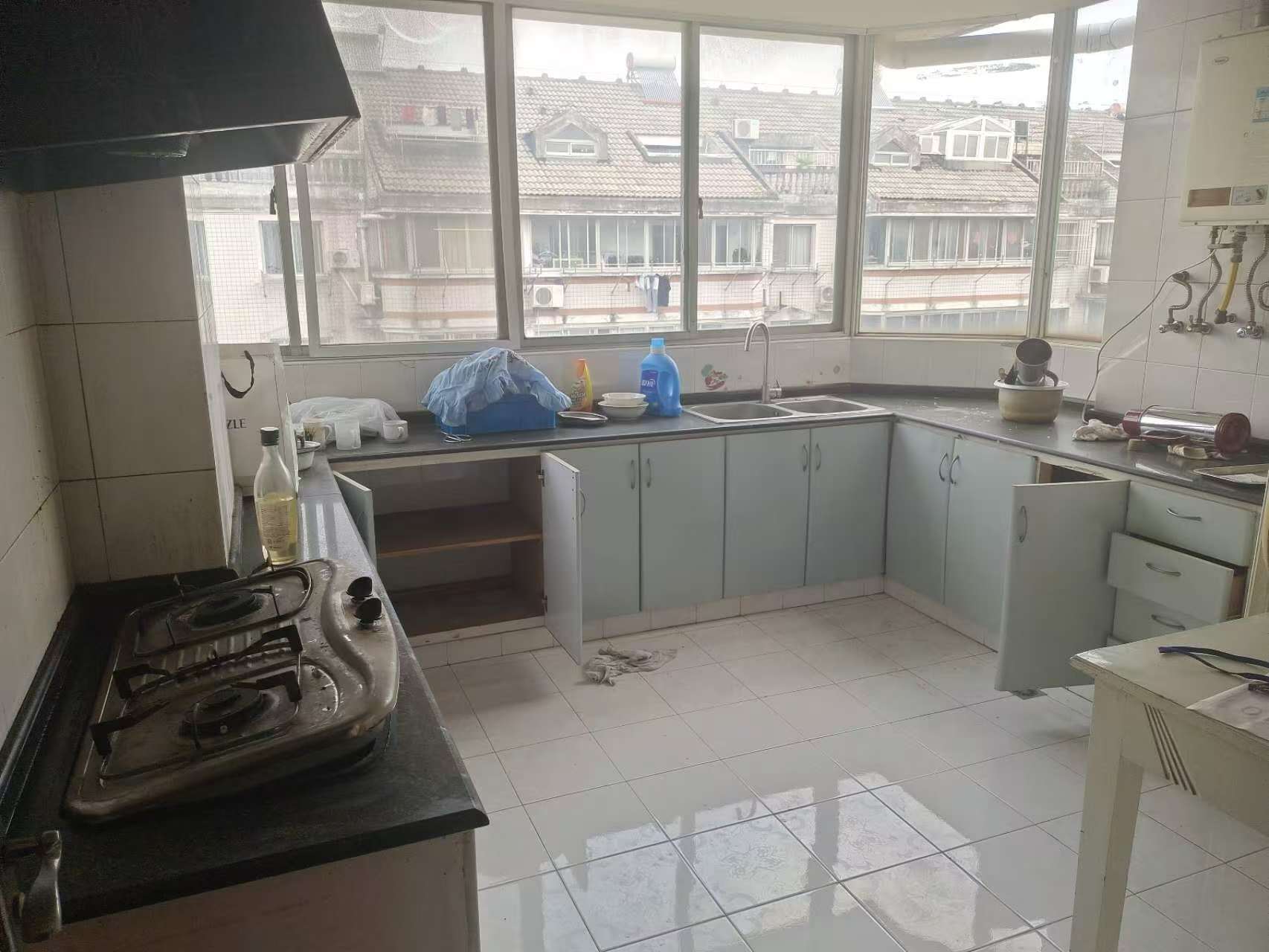 北濠顺遂楼 5室2厅2卫 145.00m&sup2;