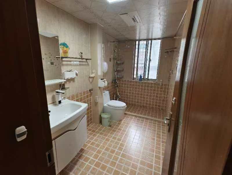 前景花苑 3室1厅1卫 110m&sup2;